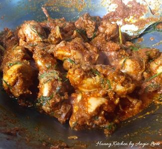 TRADITIONAL MALAYSIAN CHICKEN RENDANG : 14 Steps (with Pictures ...