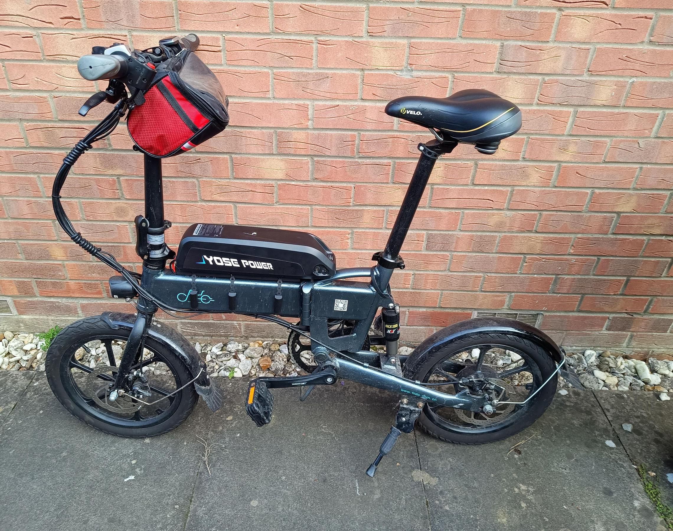 Fiido 2 Electric Folding Bike - External Battery EBike