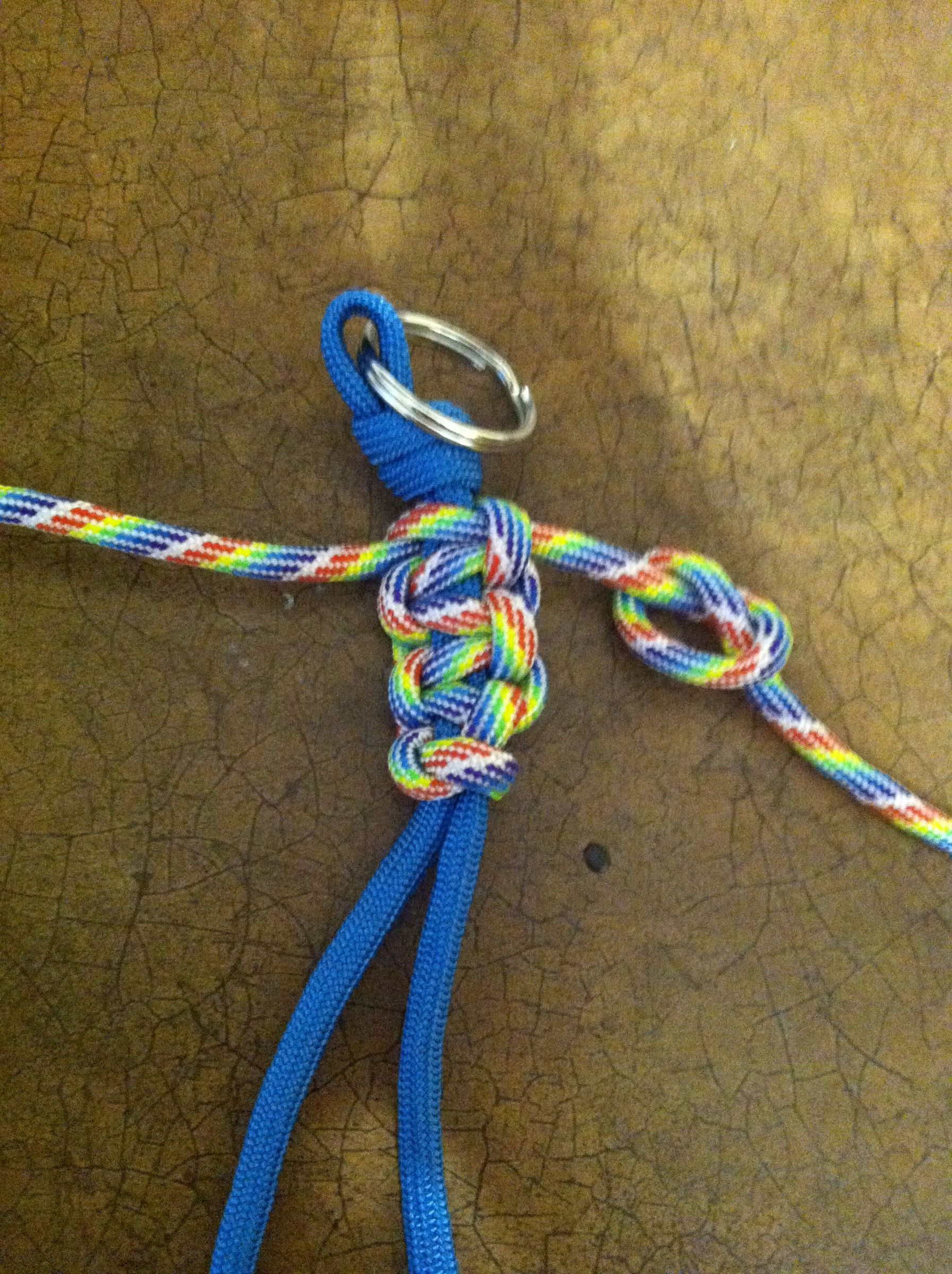 Paracord Guys : 7 Steps - Instructables