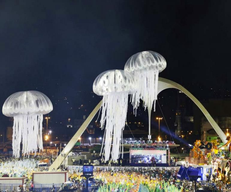 Inflatable Jelly Fishes