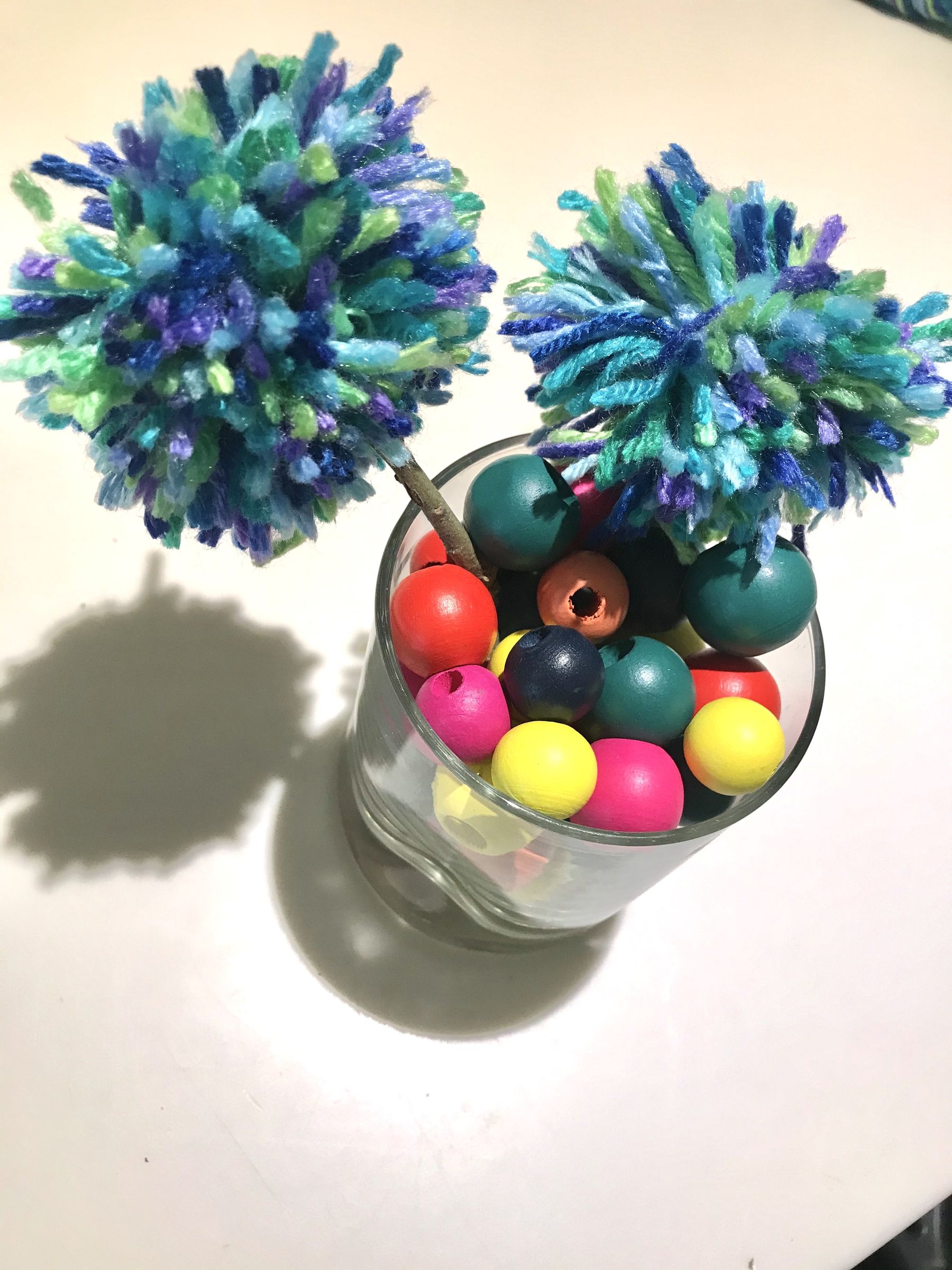 Yarn PomPom Flowers 5 Steps Instructables