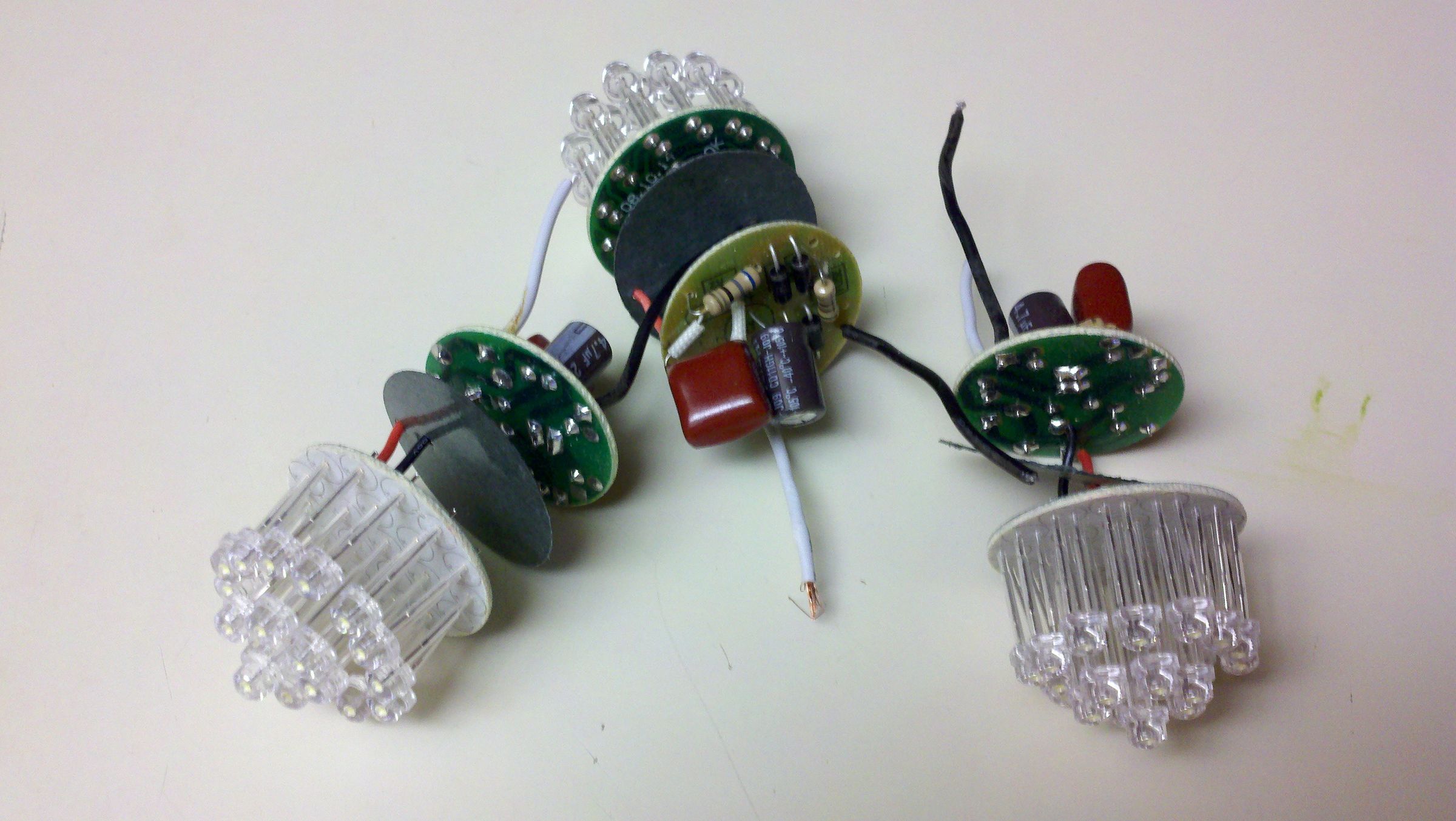 Cheap LED Lamp Into Aquarium Hood Lighting Hack : 8 Steps (with