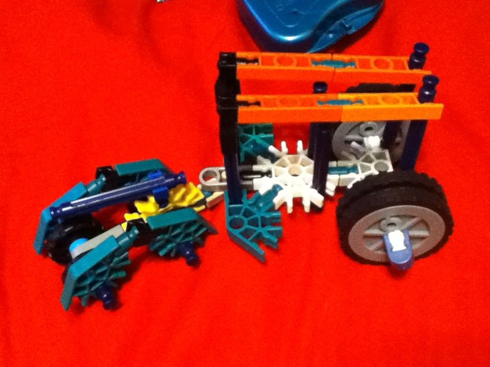 Knex Transformer Combo: Behemoth