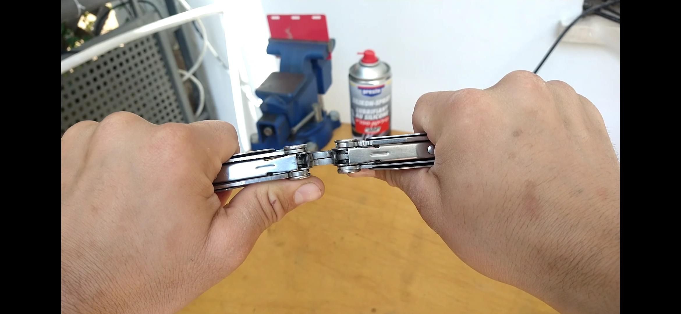 How to Break in a Leatherman Stuck Pliers, Loose Handles, Jammed Blades & More Tips 4 Steps