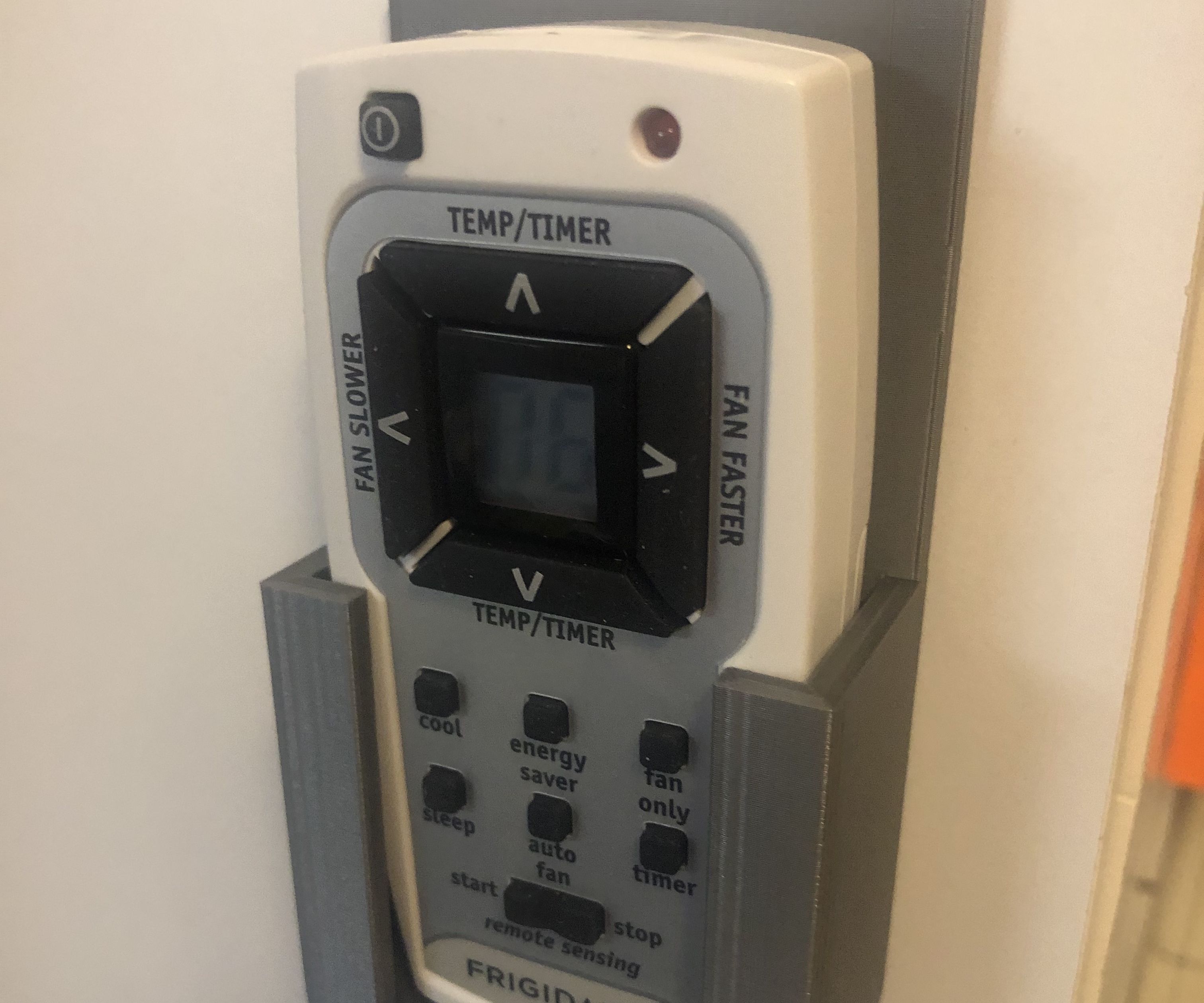 Combining a Simple Real-World Object Into Your Designs With Tinkercad