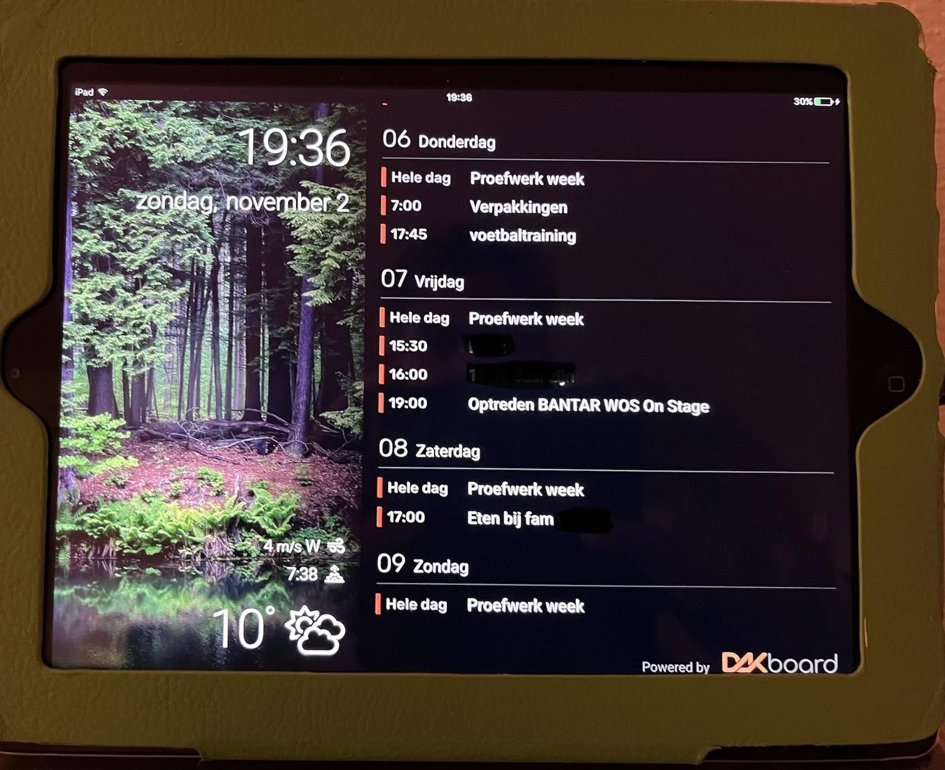 Family Calendar From Old IPad