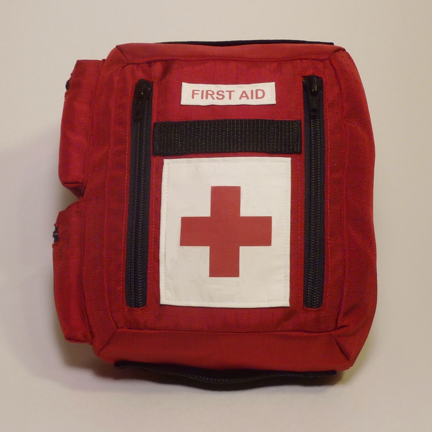 How to make a L4D First Aid Kit (Zombie Survival Prop)