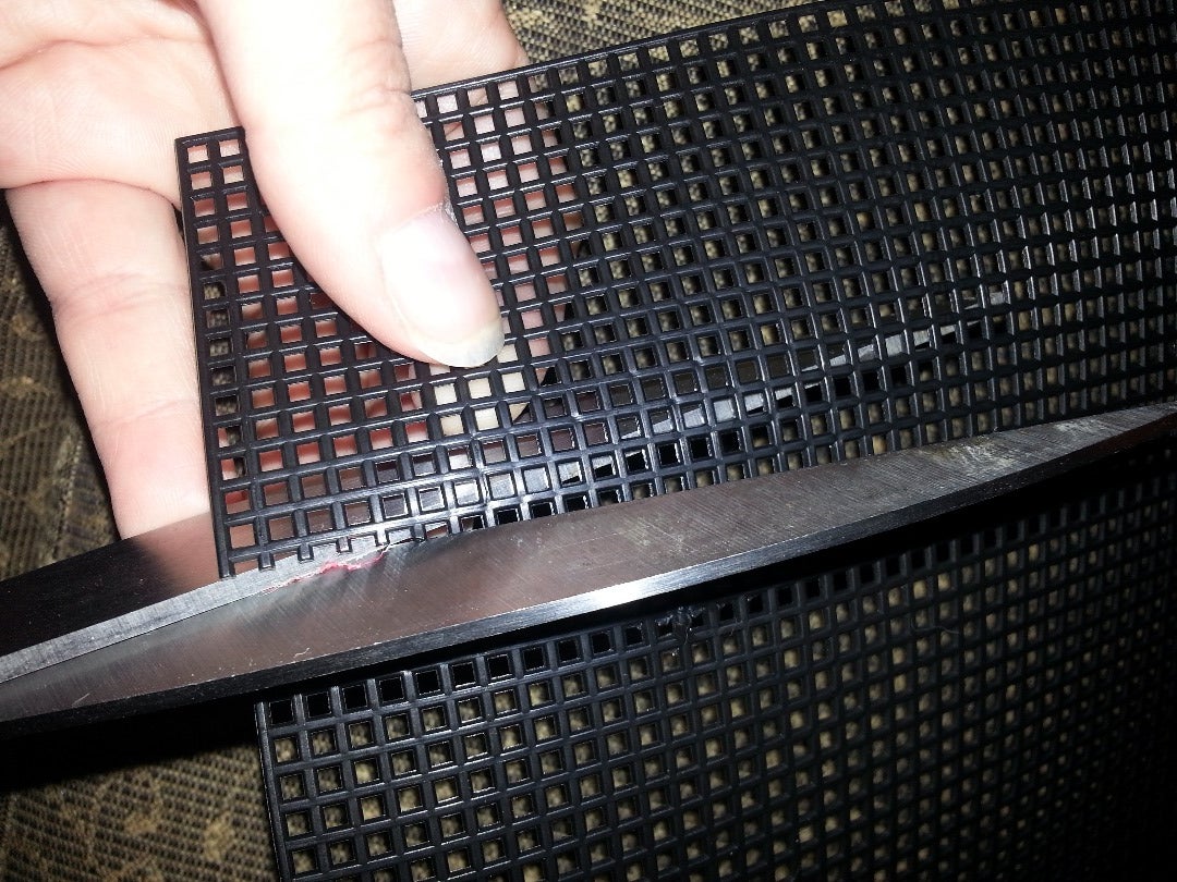 Measure and Cut Your Plastic Canvas