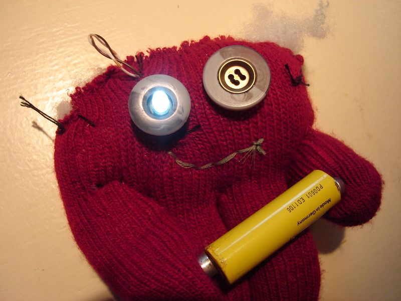 Stealing a Joule Thief From a Cheap Solar Garden Light