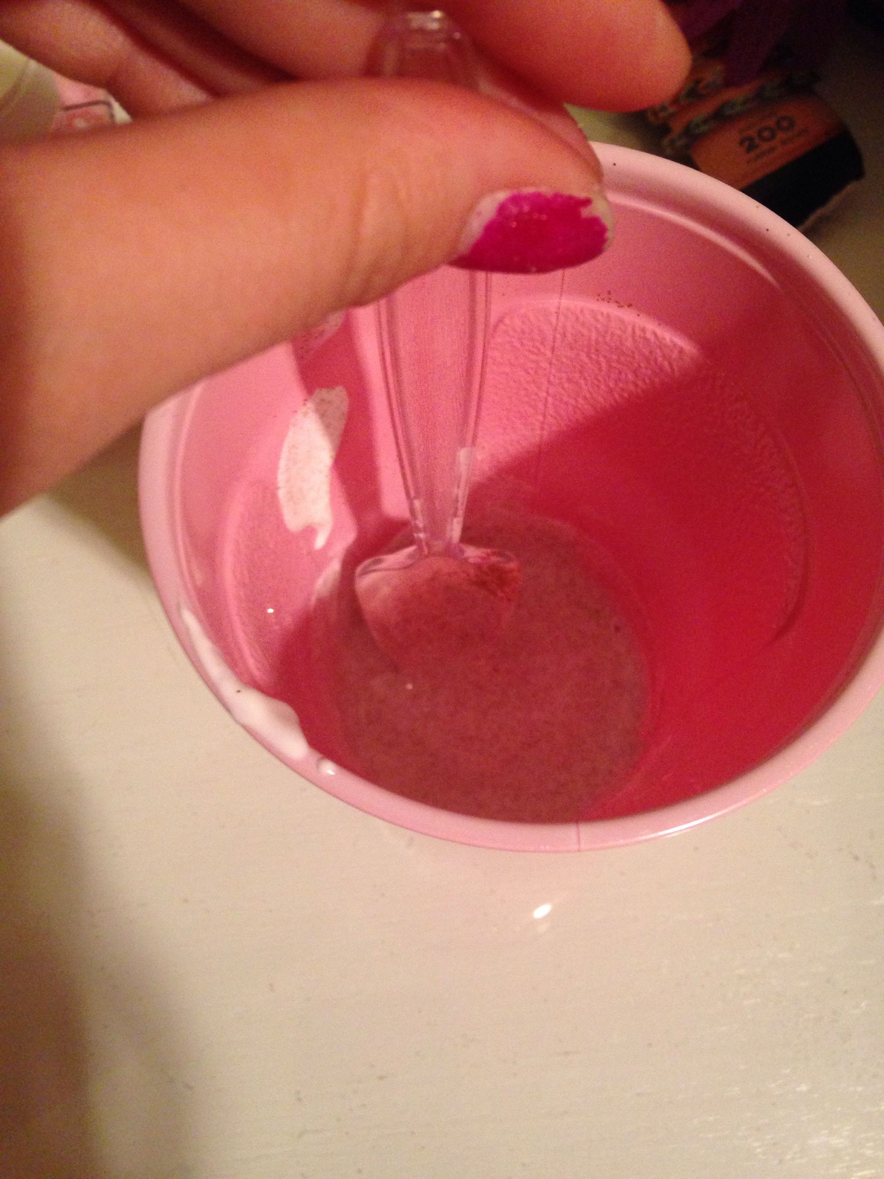 Glitter and Glam Sunglasses!! 4 Steps Instructables