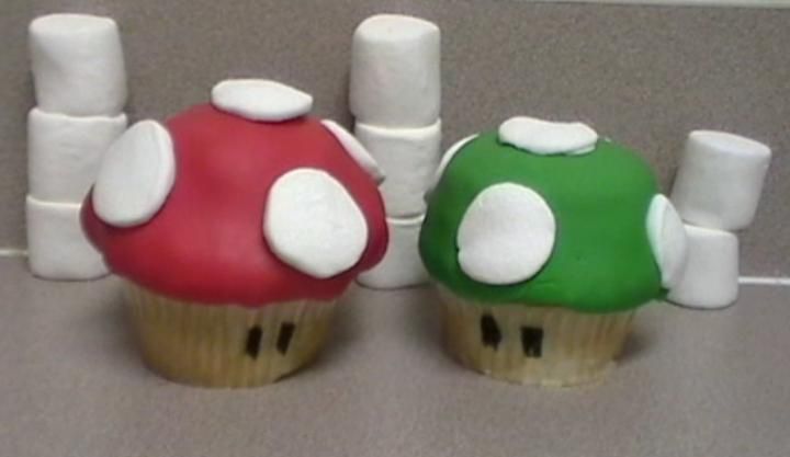 Super Mario Mushroom Cupcakes