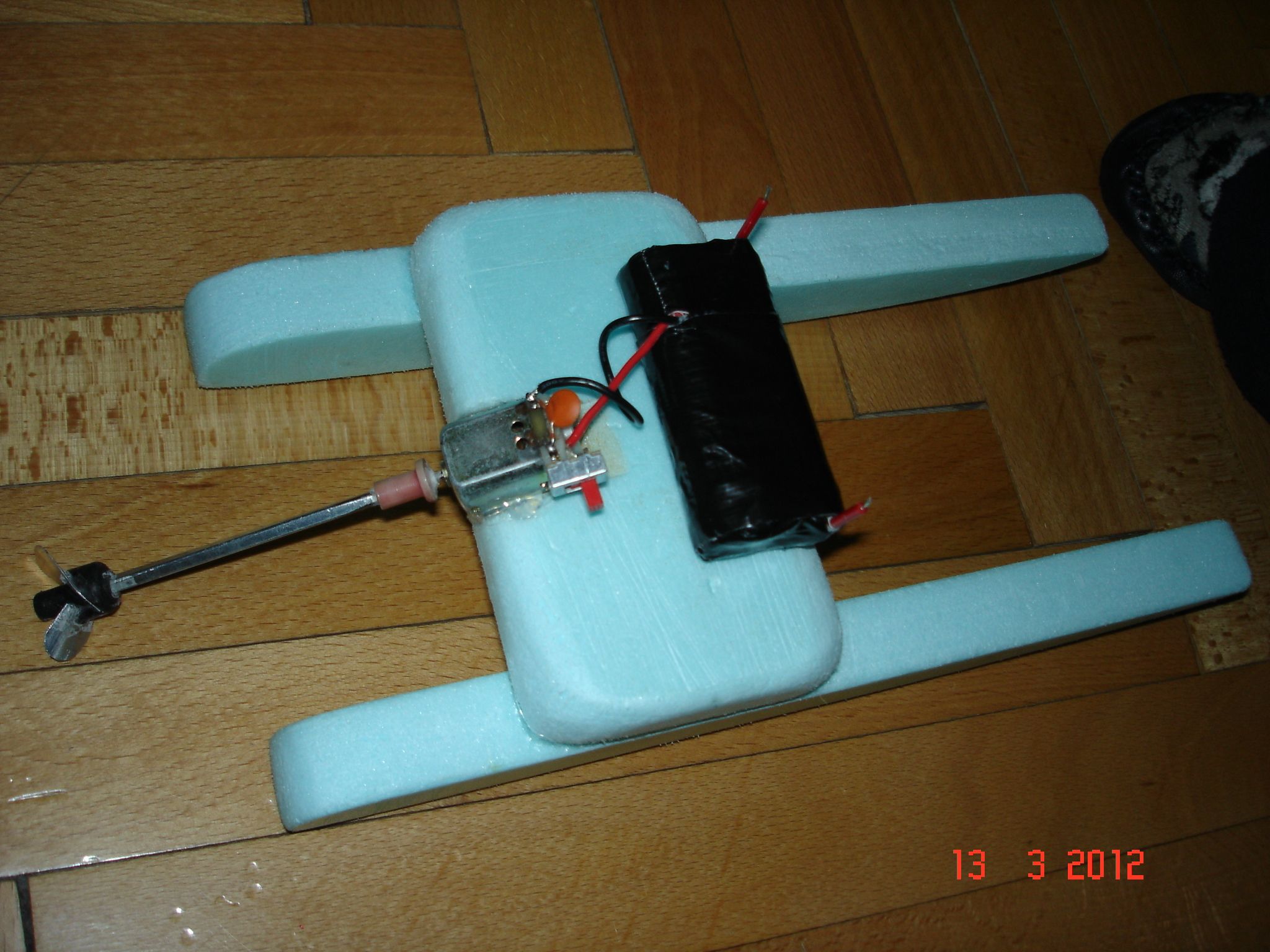 Catamaran (foam) 4 Ur Kid