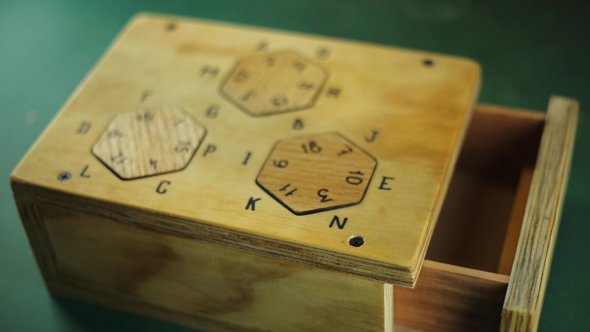 Secret Combination LockBox 5 Steps Instructables