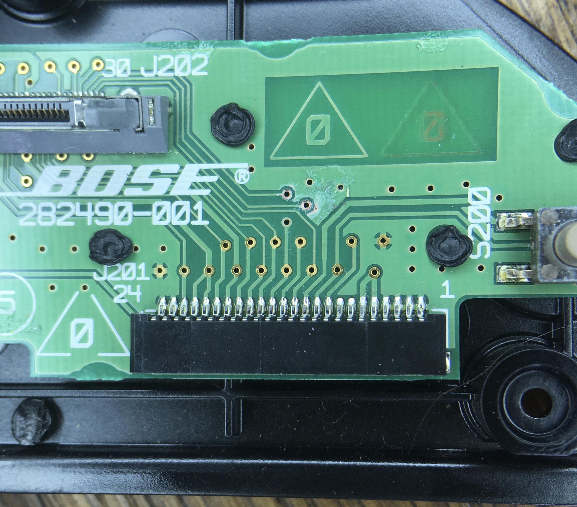 Add Bluetooth to a Bose Series I SoundDock : 8 Steps (with Pictures ...
