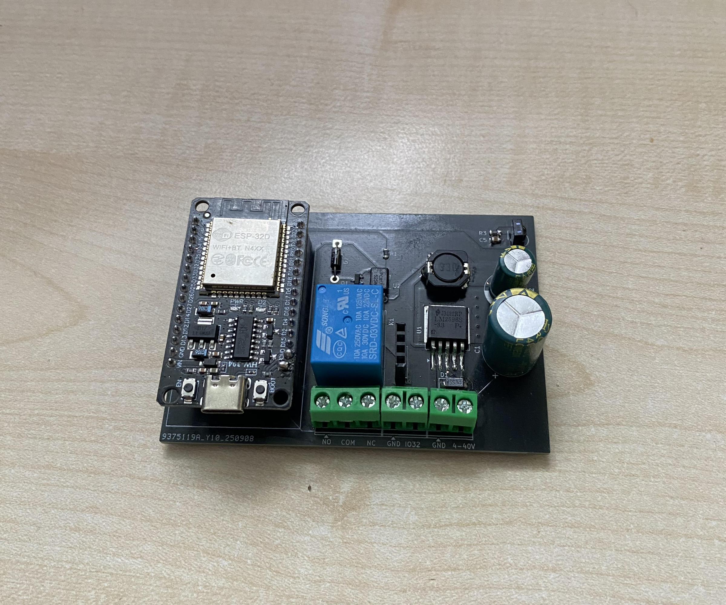 Smart Home Controller – ESP32 + Relay + IR + ESPHome Integration