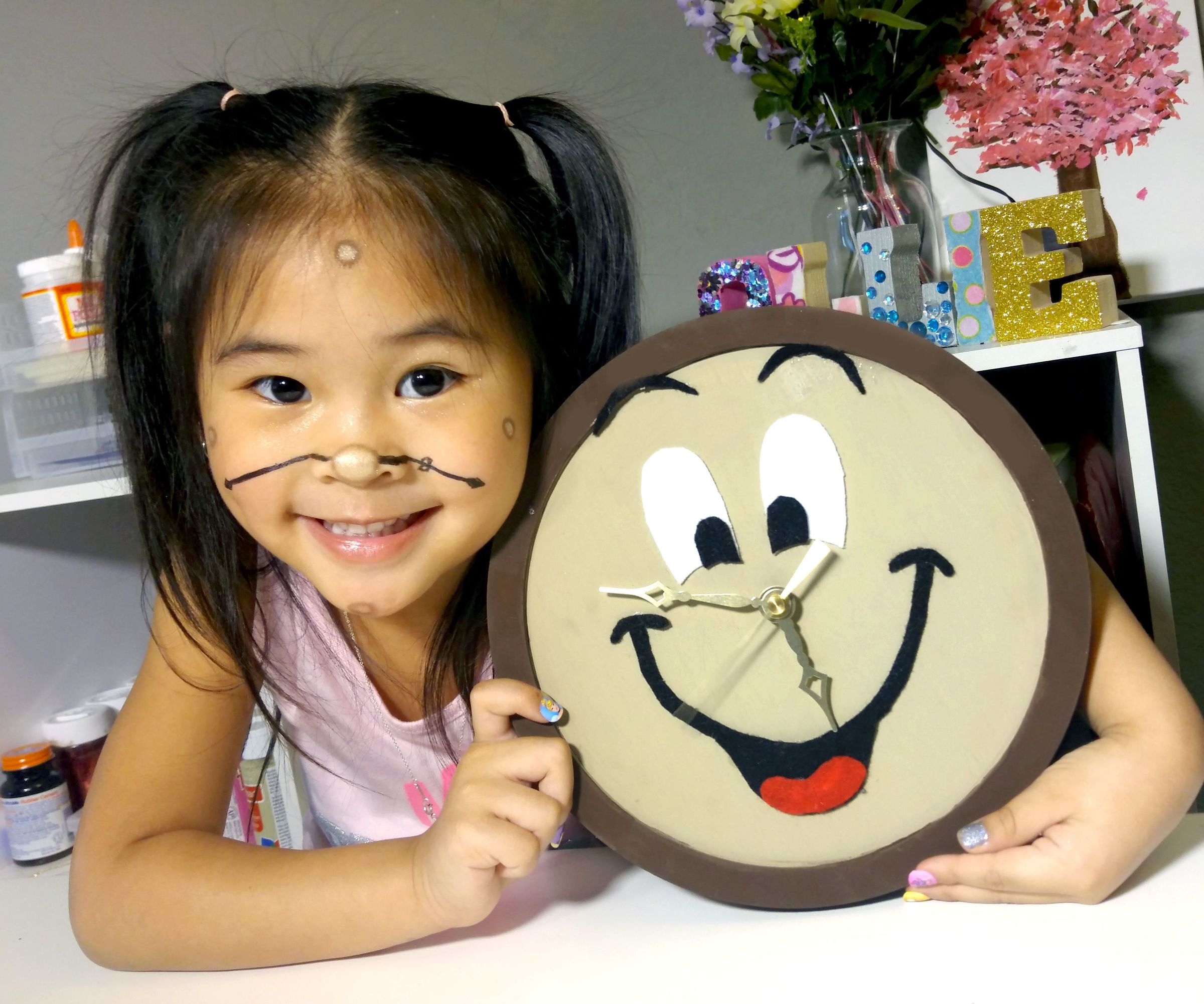 DIY Cogsworth Clock | Beauty and the Beast Crafts