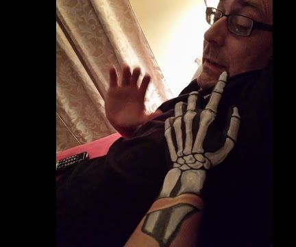 Skeleton Hand
