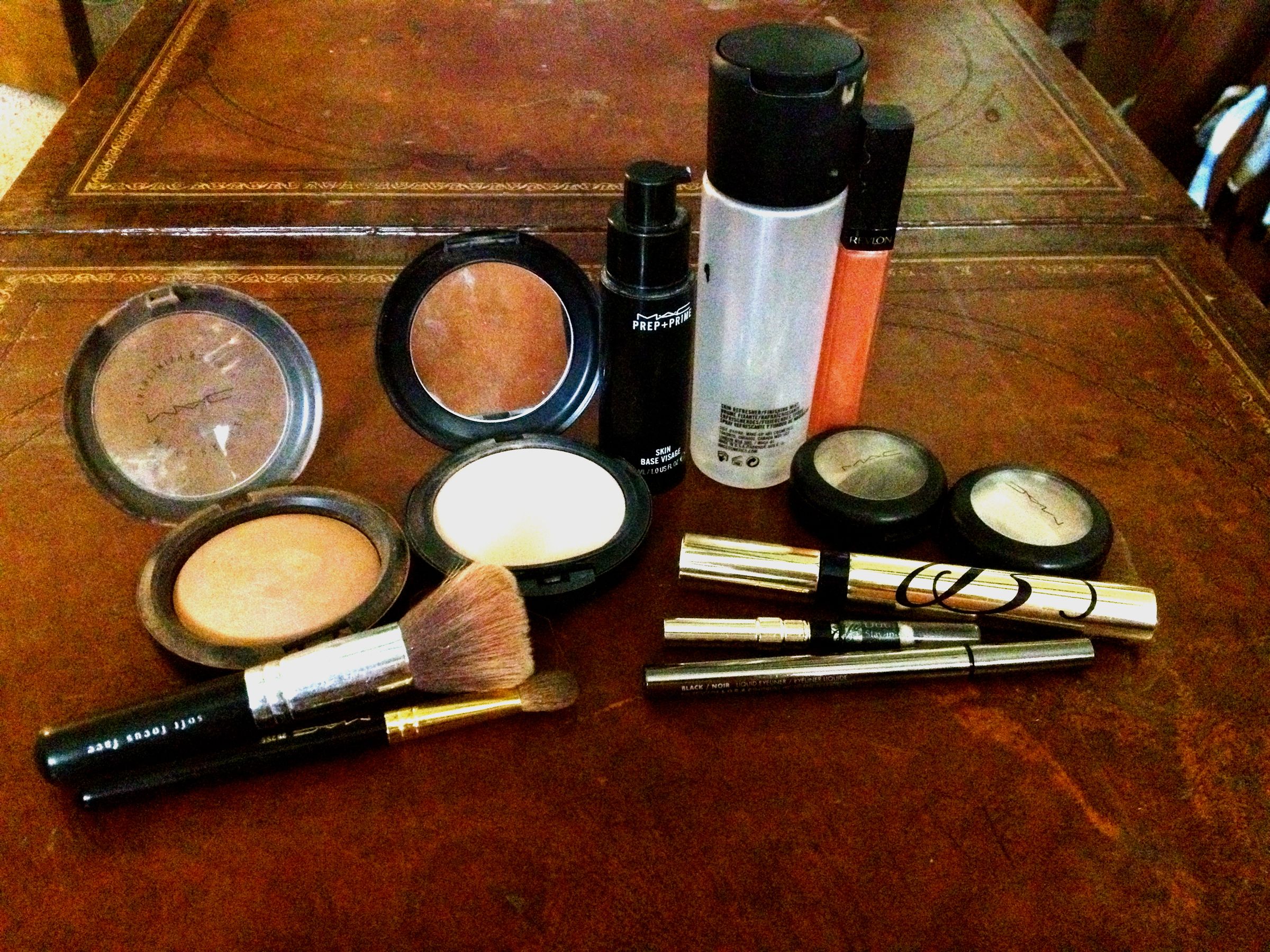 How to Do Date Night Make-up