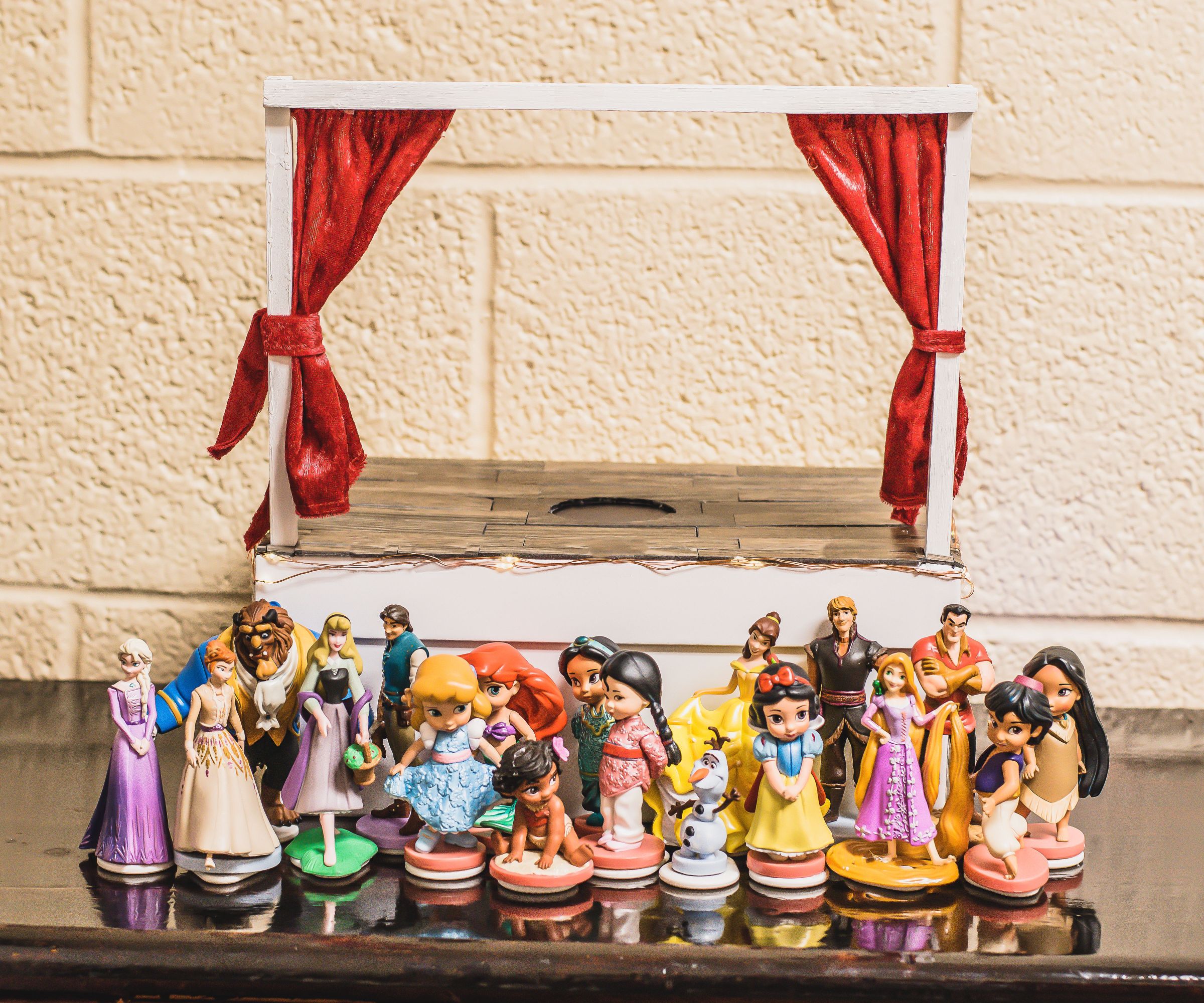 The Pi Must Go On! Pi-powered RFID Musical Box.