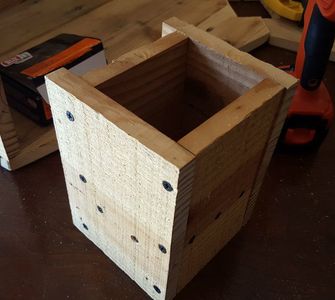 Computer Monitor Riser : 4 Steps (with Pictures) - Instructables
