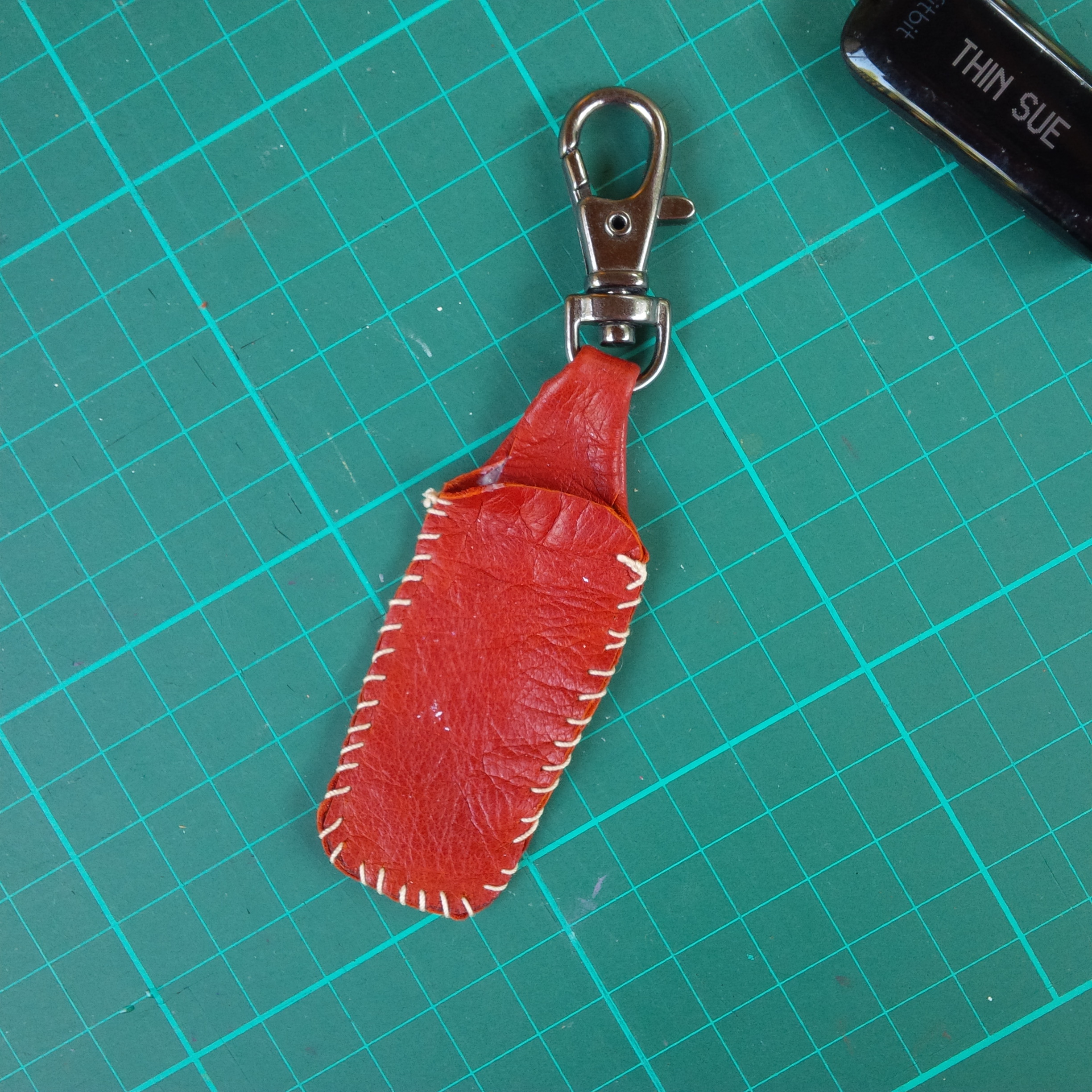 Leather FitBit One Holder 4 Steps (with Pictures) Instructables