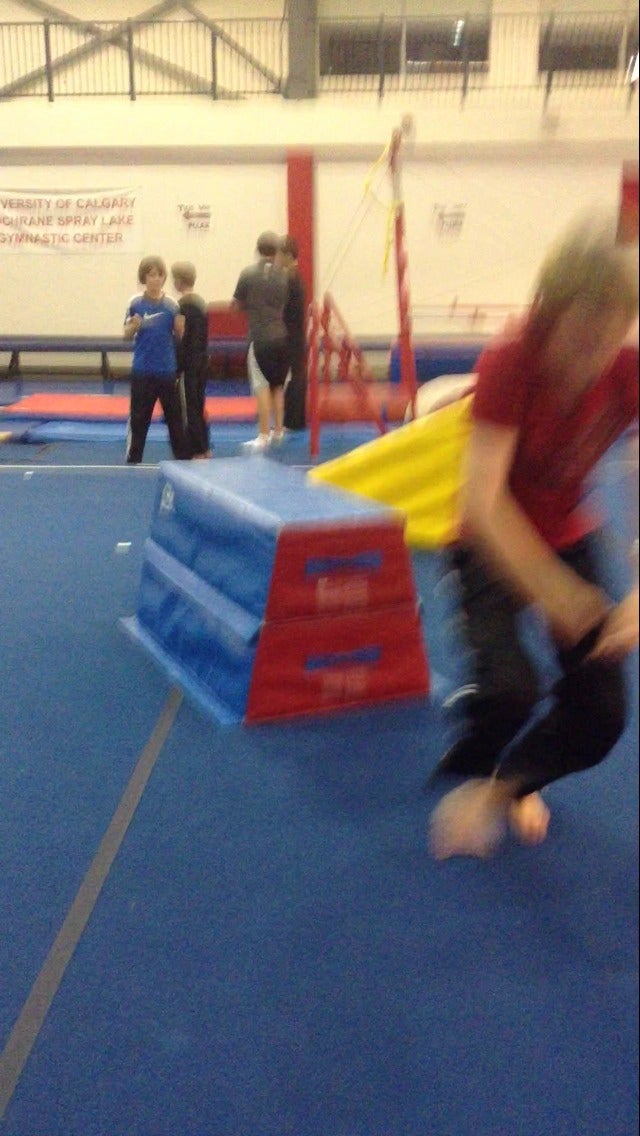 Straddle Vault
