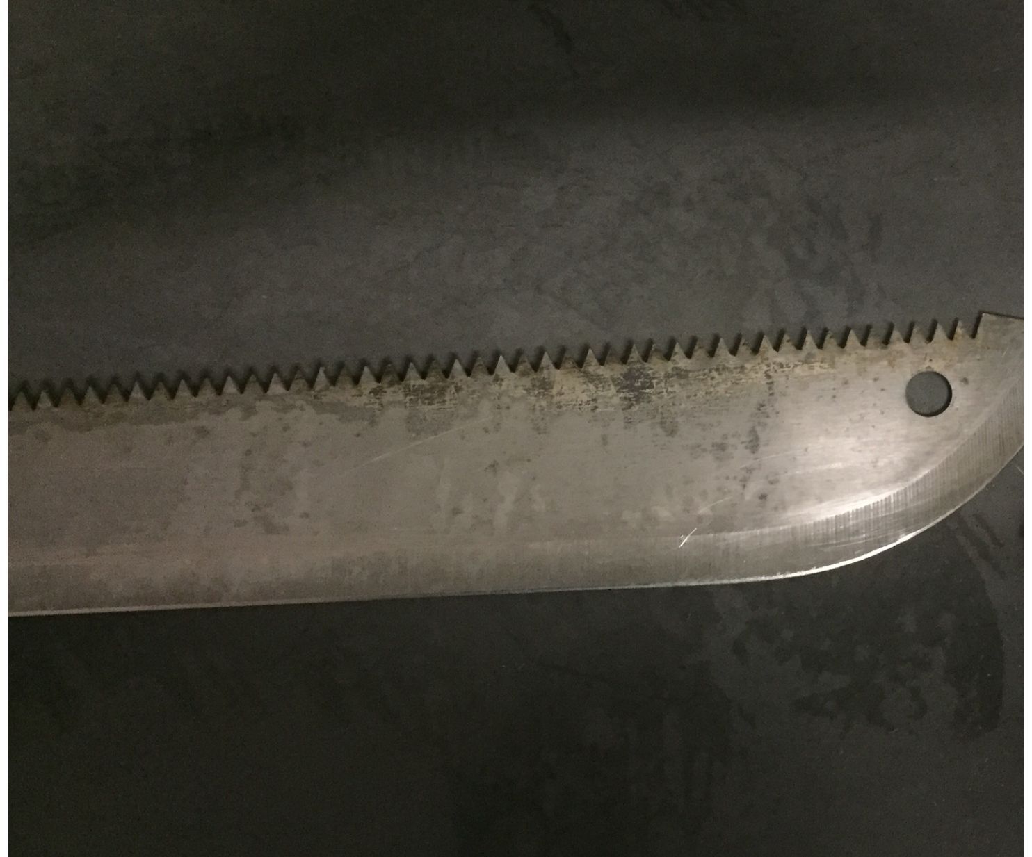 How to Clean Rust Off a Knife
