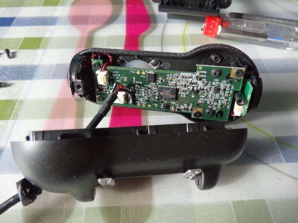 A Homemade camspectrometer for Emission and Absorption Spectra 4