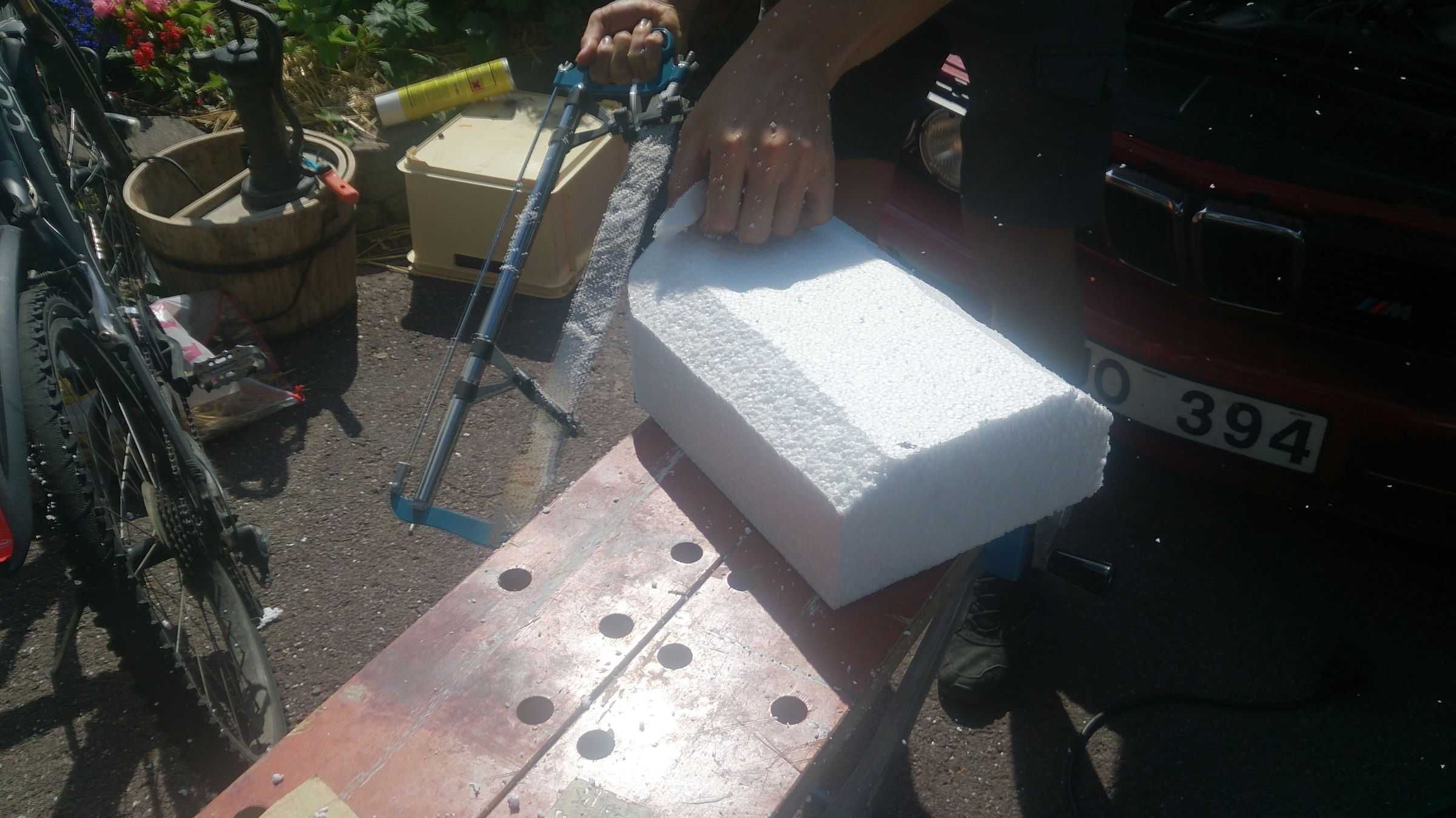 Styrofoam Fishing Boat/Barge for RC Trolling 5 Steps Instructables