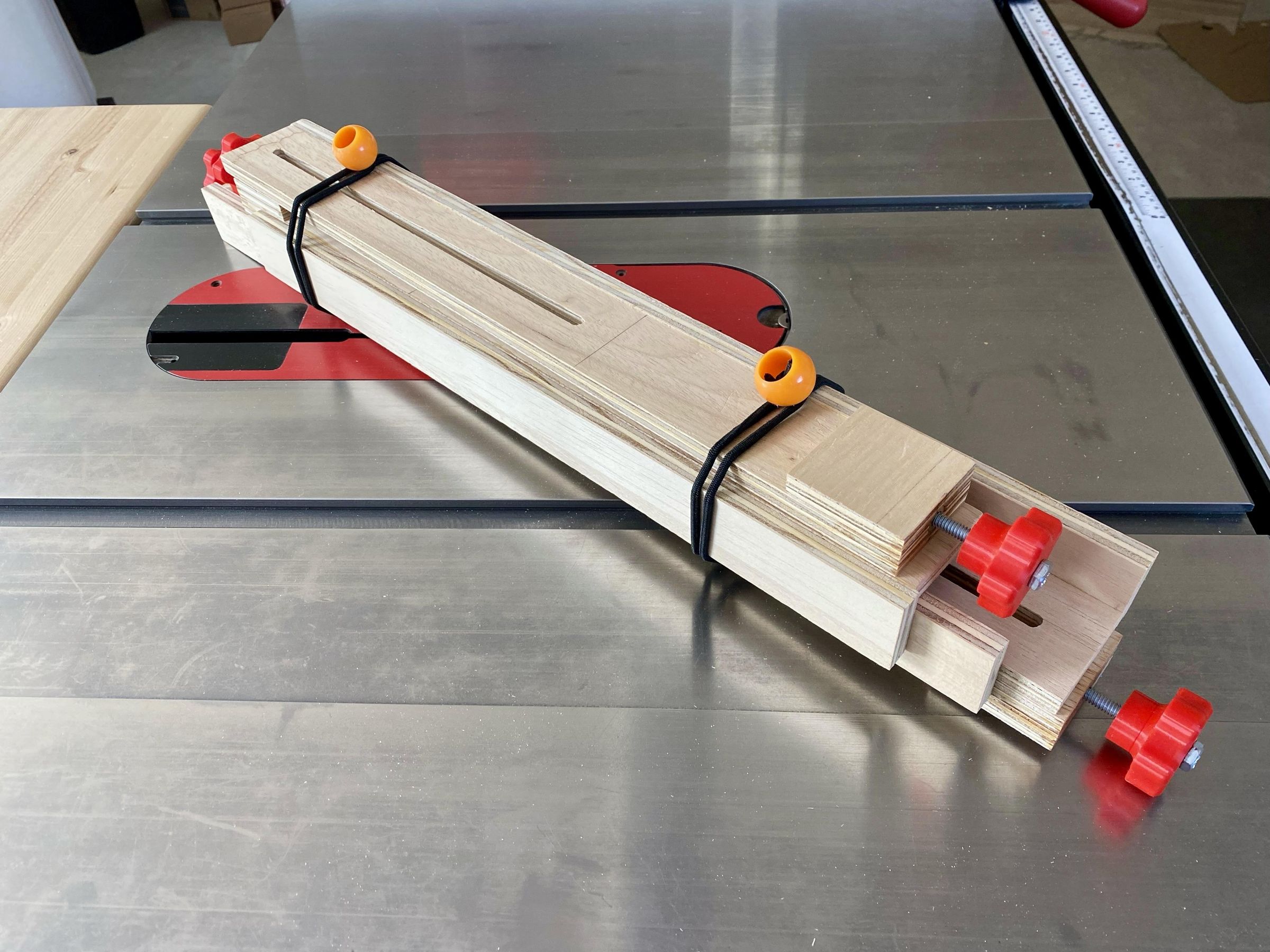 Simple Juice Groove Jig for Cutting Boards 5 Steps (with Pictures