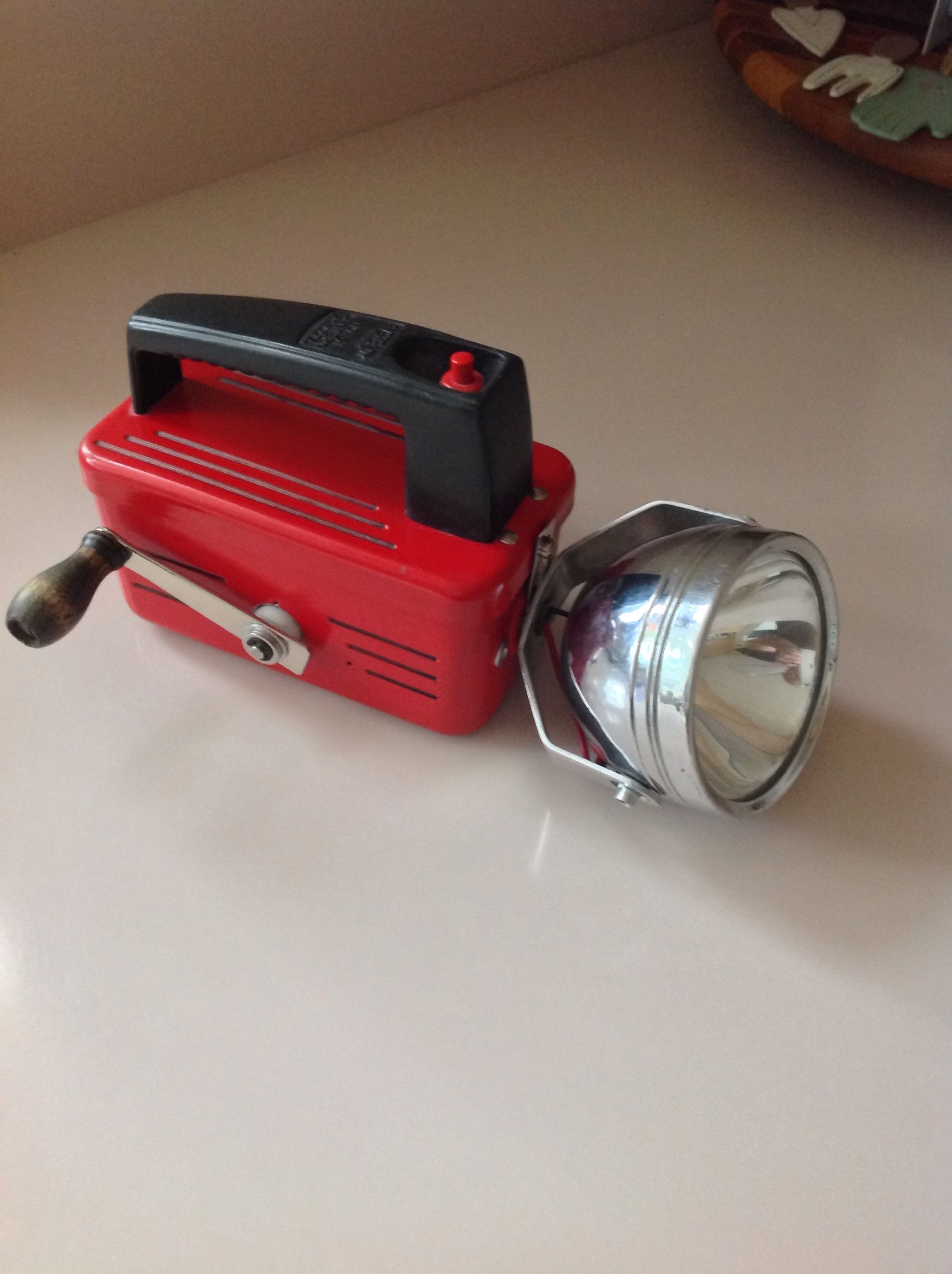 Crank Flash Light