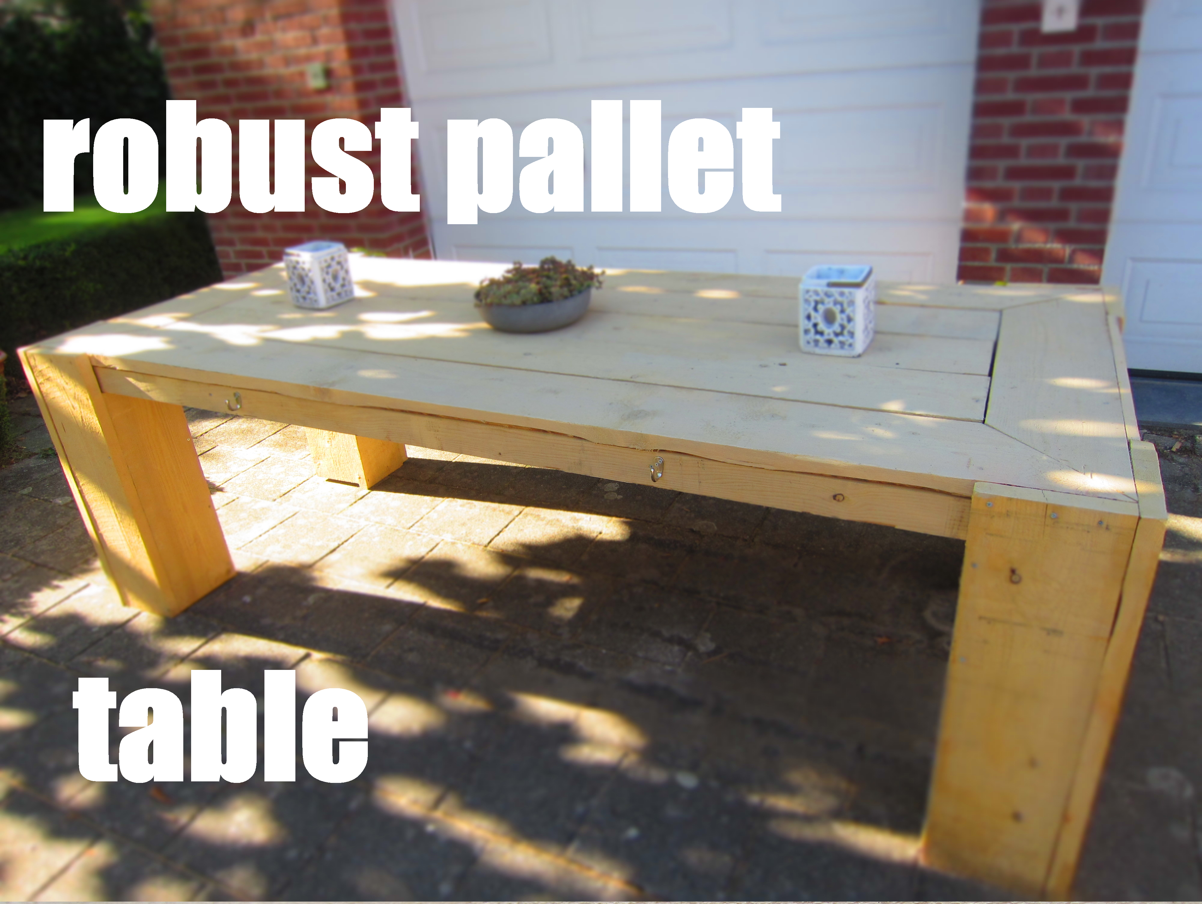 Robust Pallet Table - Image 1