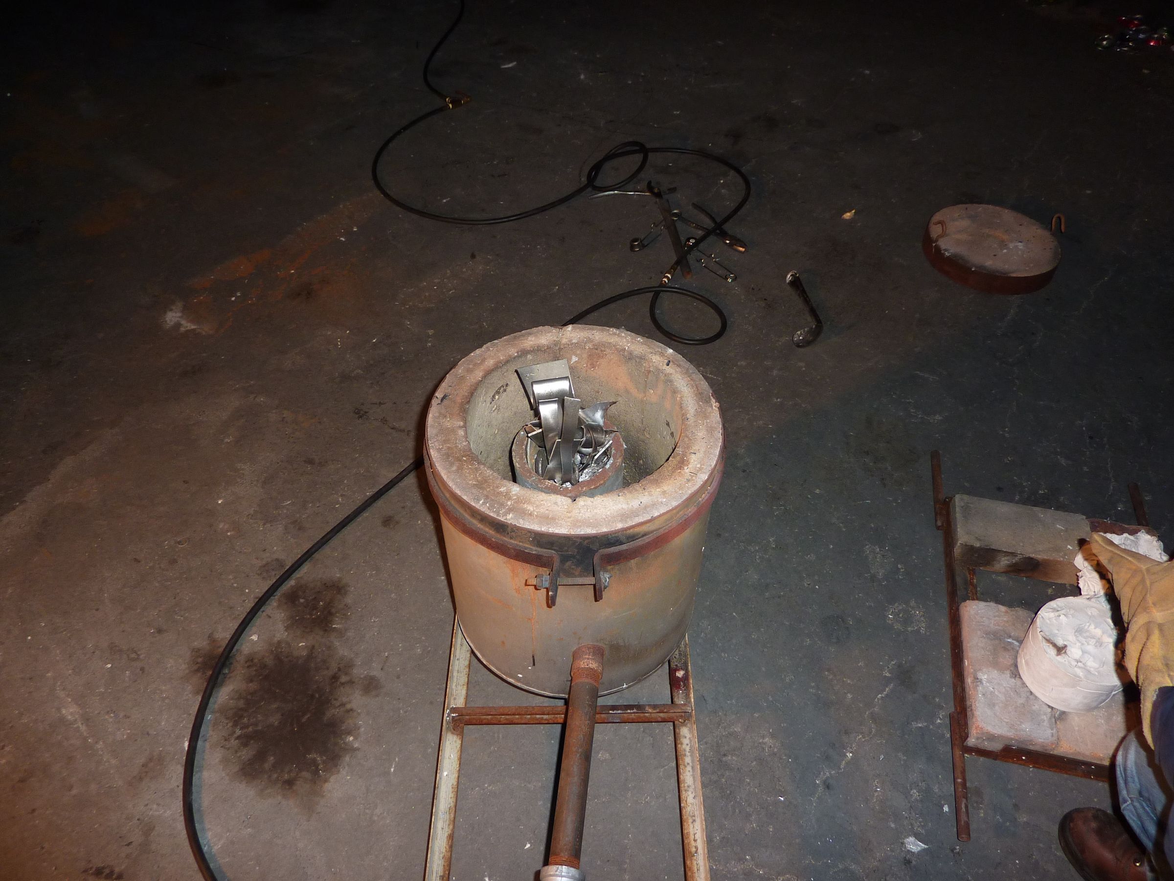 How to Use Casting Tools and Equipment 9 Steps Instructables