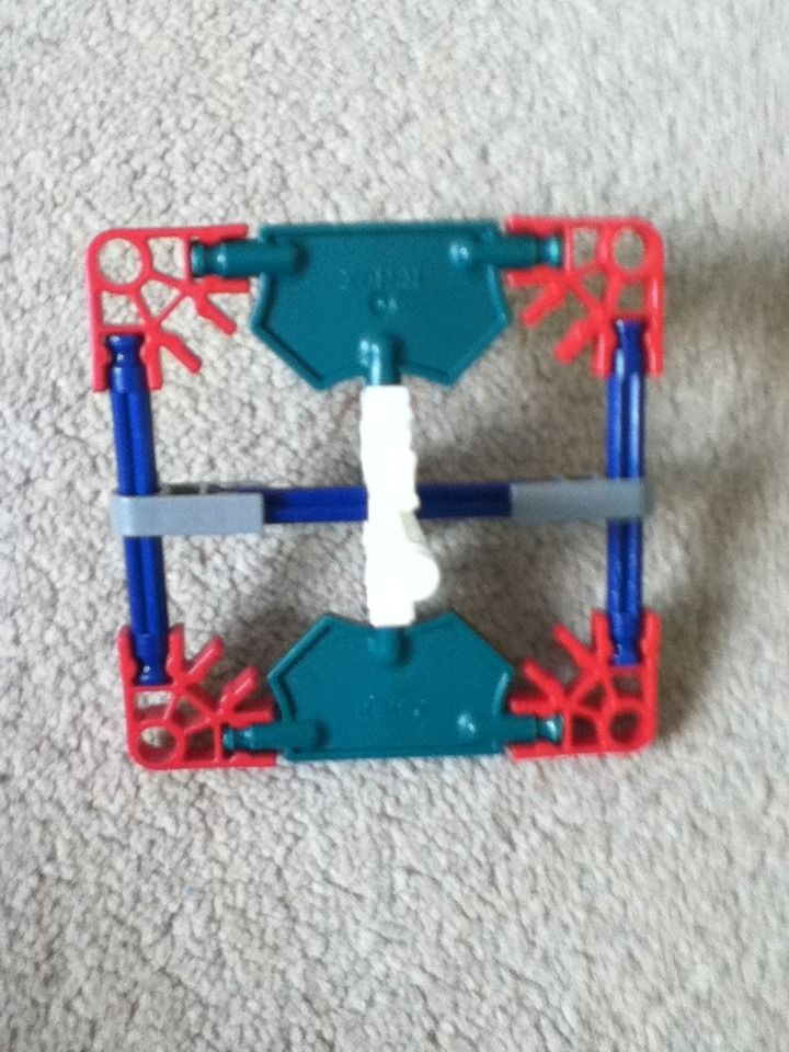 Knex Spinning Top