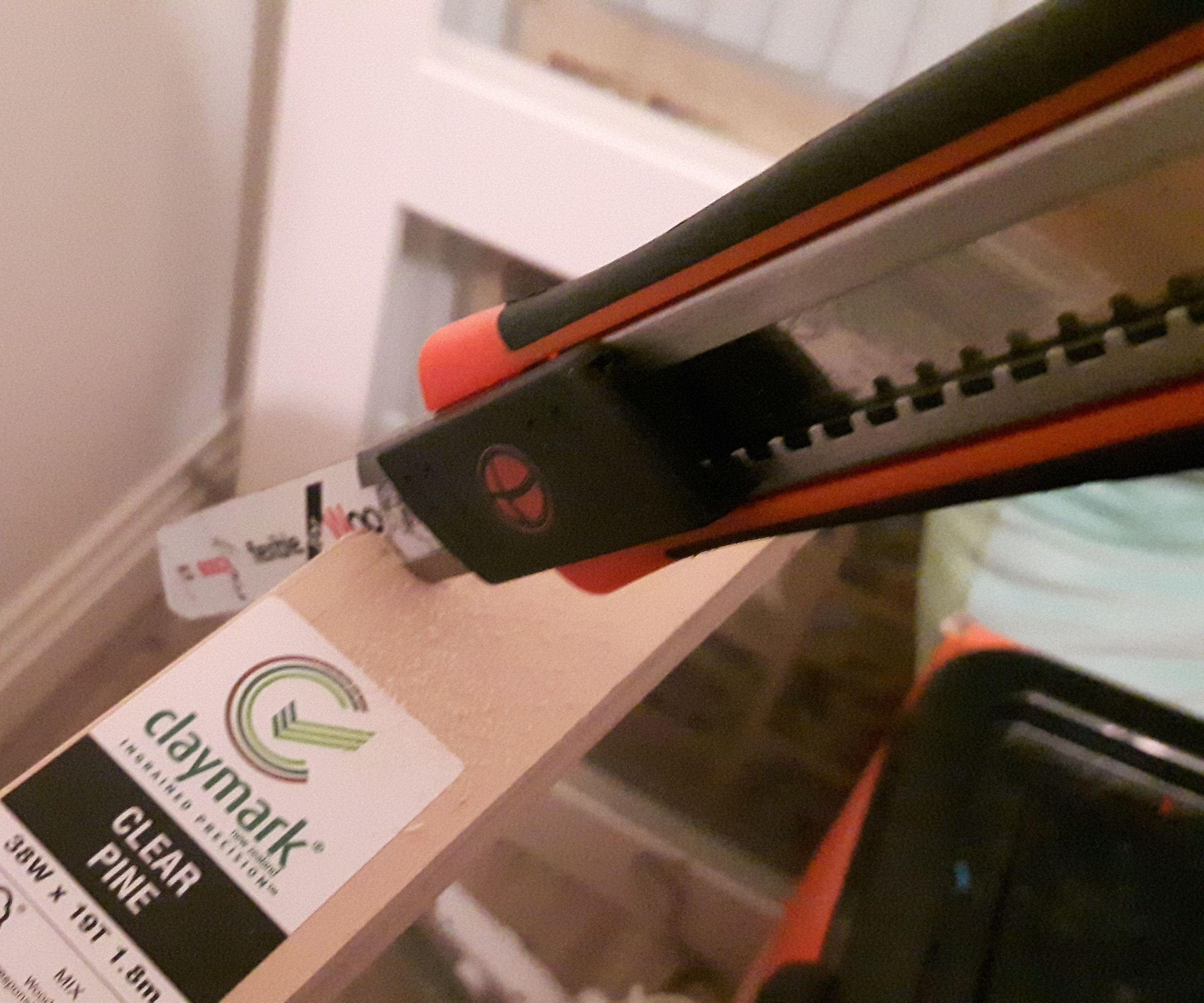 Multi Blade Box Cutter Mod