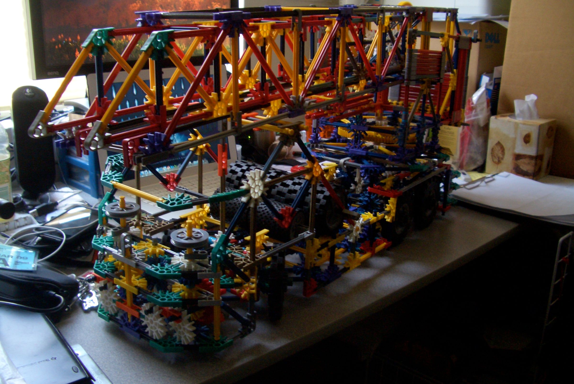 K'NEX Mobile Crane Truck