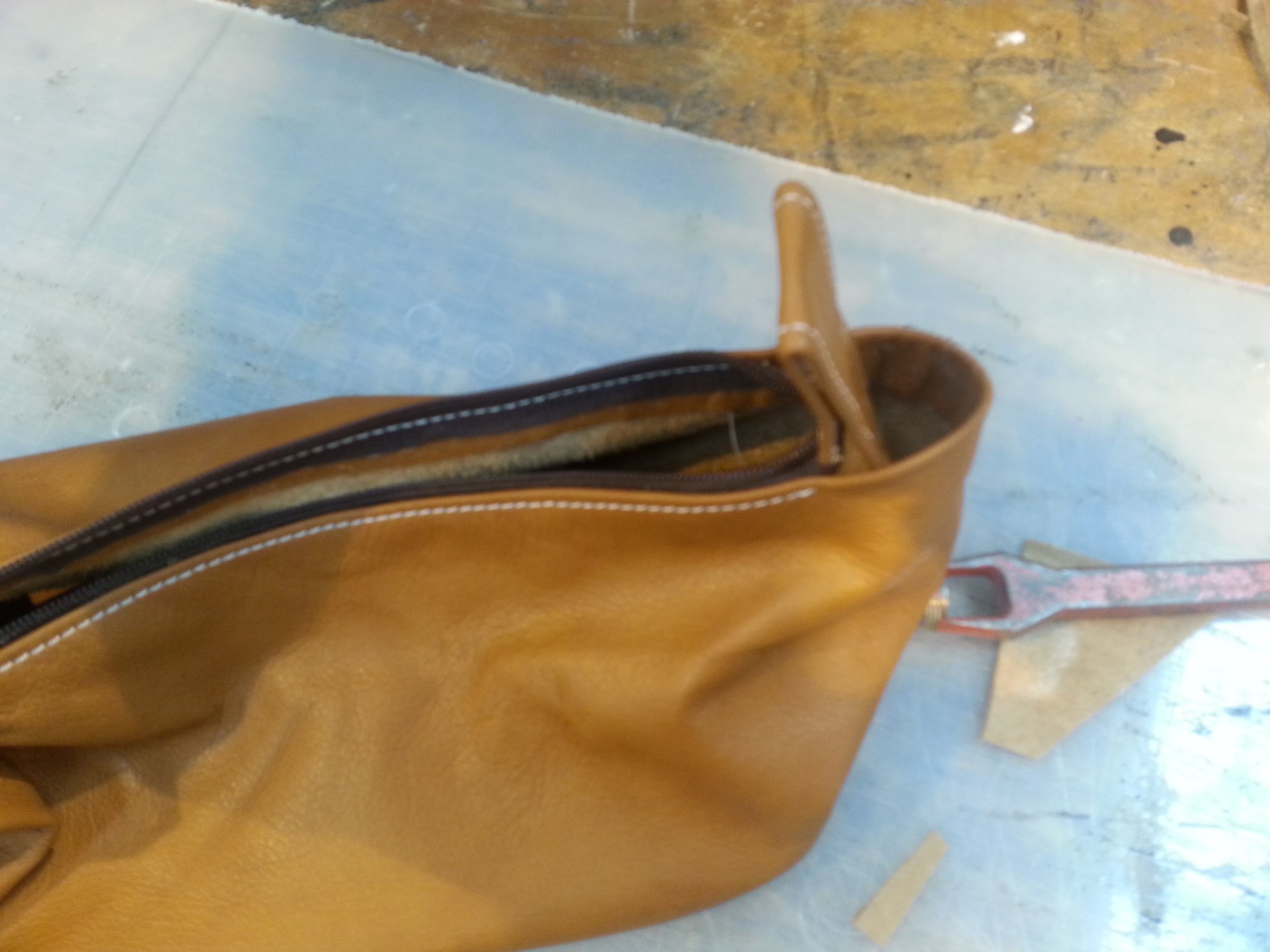 Leather Wash / Toiletries Bag 7 Steps (with Pictures) Instructables