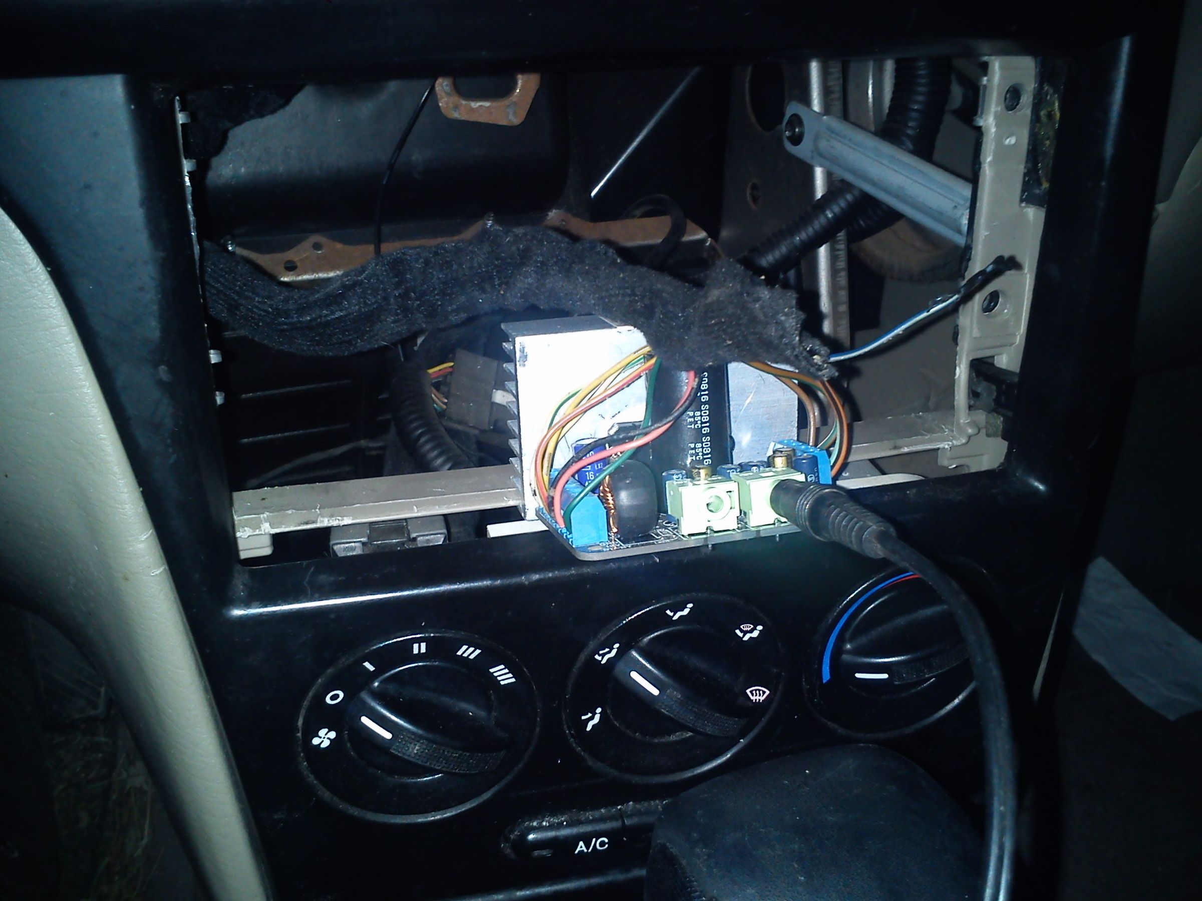 No Cd Player? Want Music in Your Car? No Problem! 4 Steps (with