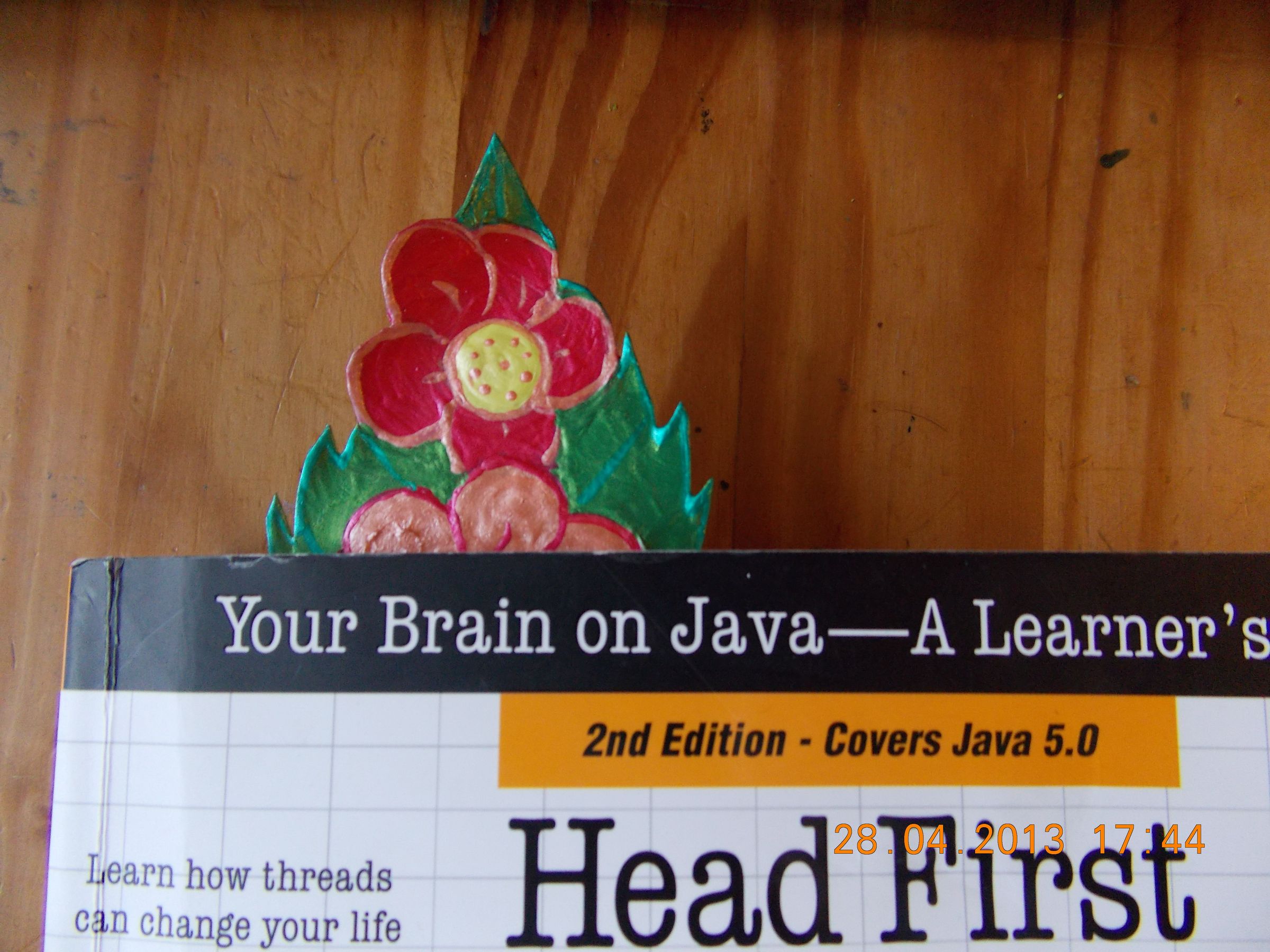 How to Make a Book Mark From a Plastic Bottle