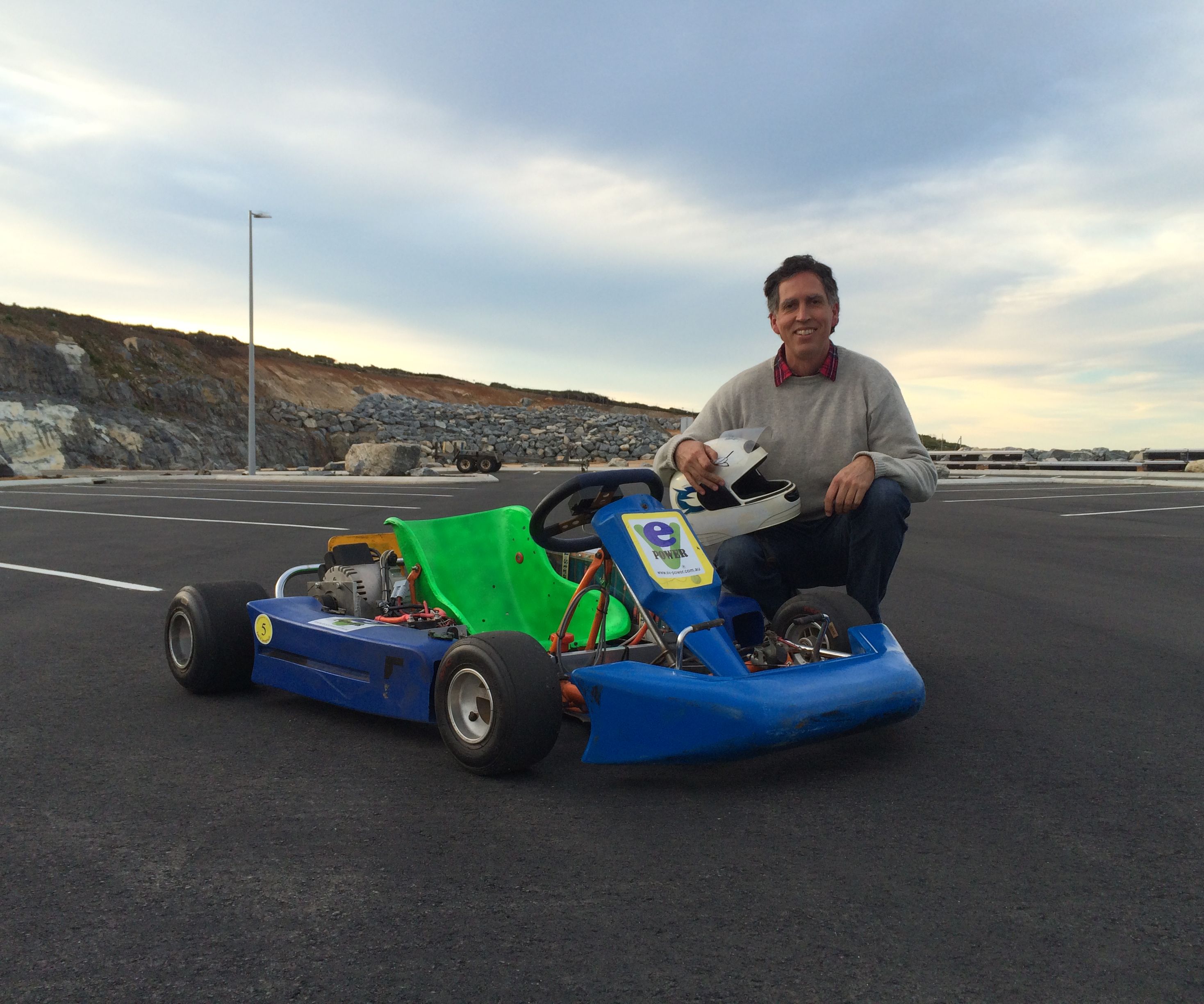 Gas Beating Electric Race Kart