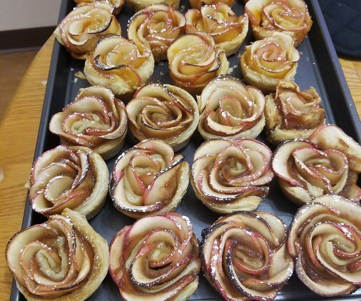 Apple Roses Pastry