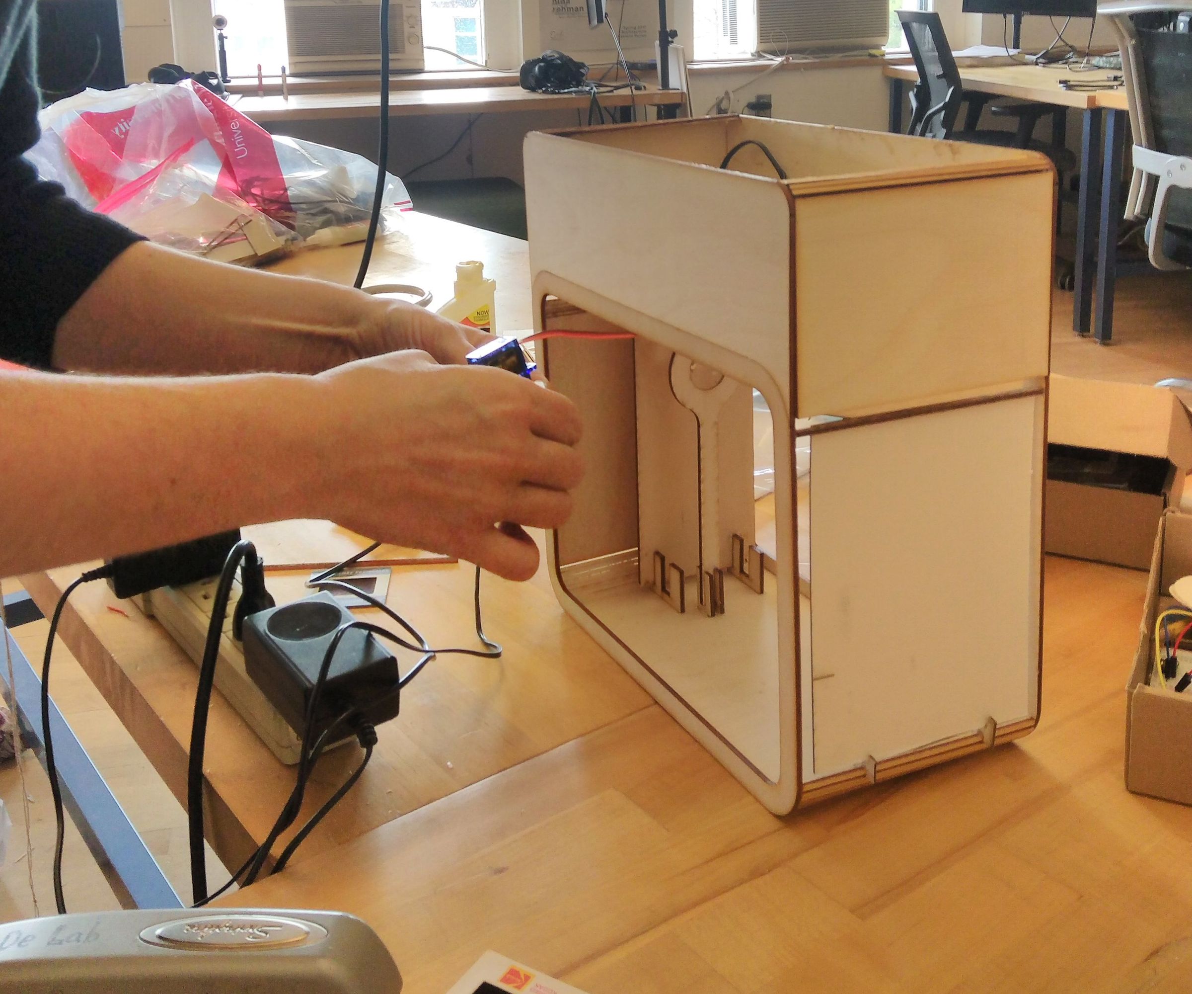 Making Things Interactive - Twitter Projector
