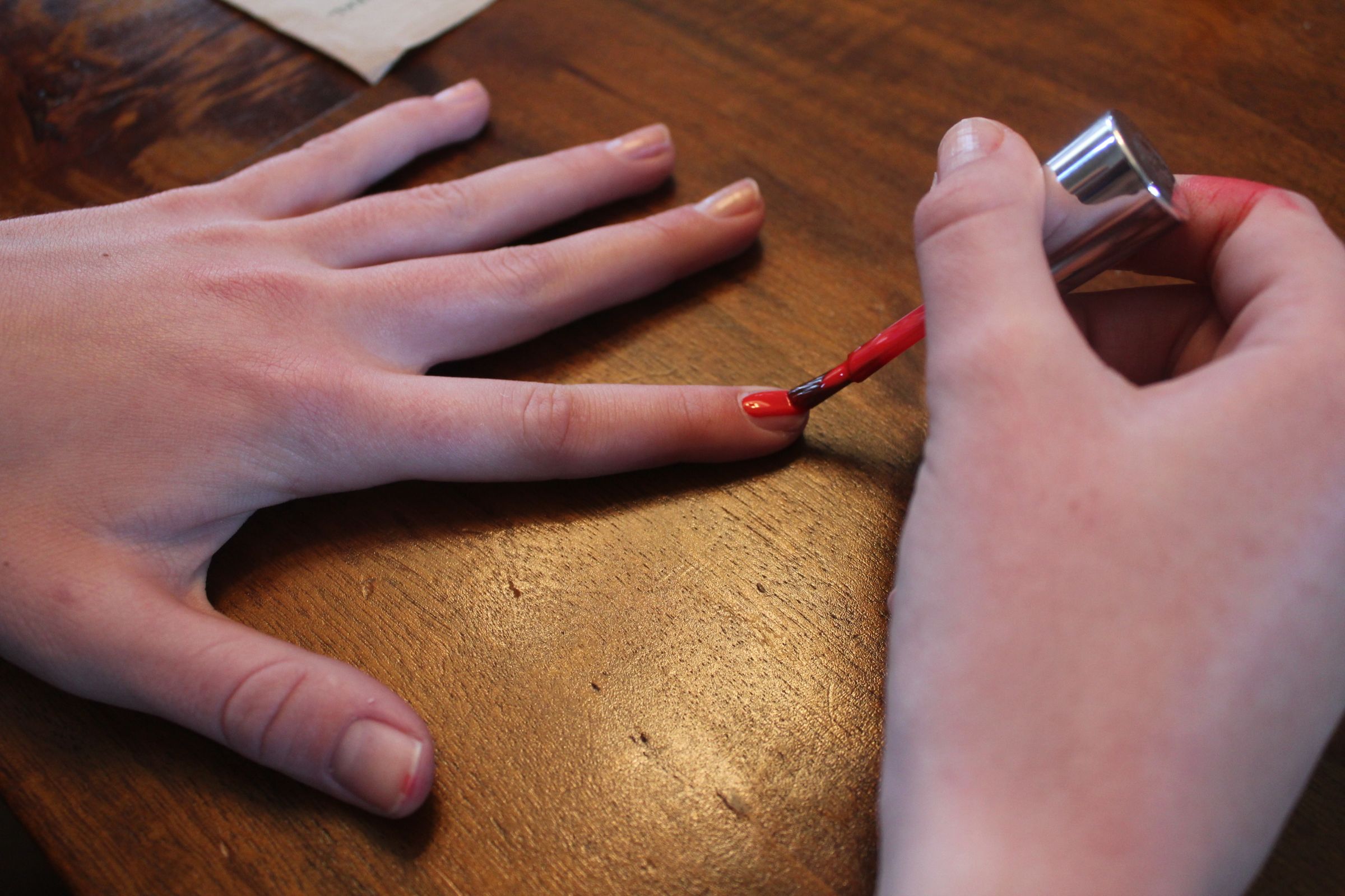 How to Make Your Nails Look Professionally Painted Instructables