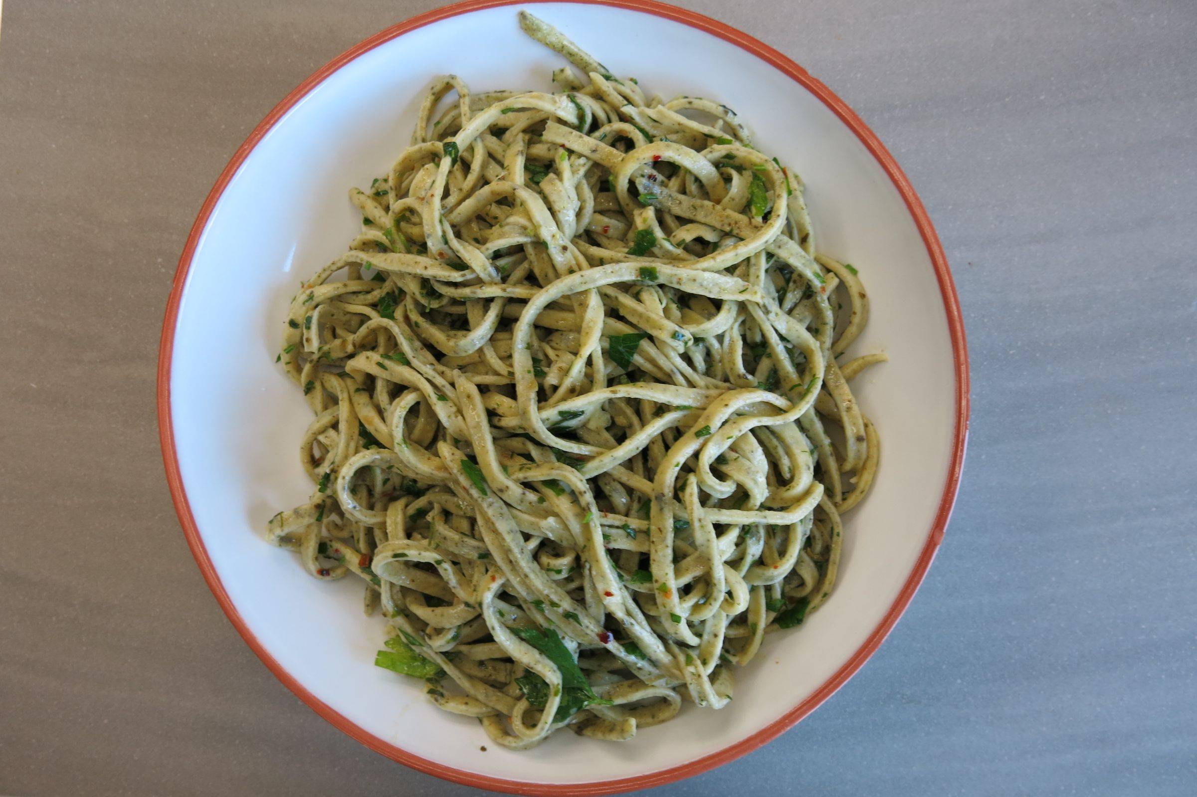 Illustration of Adding Seaweed Flakes For Umami In Low-Sodium Pasta Dough