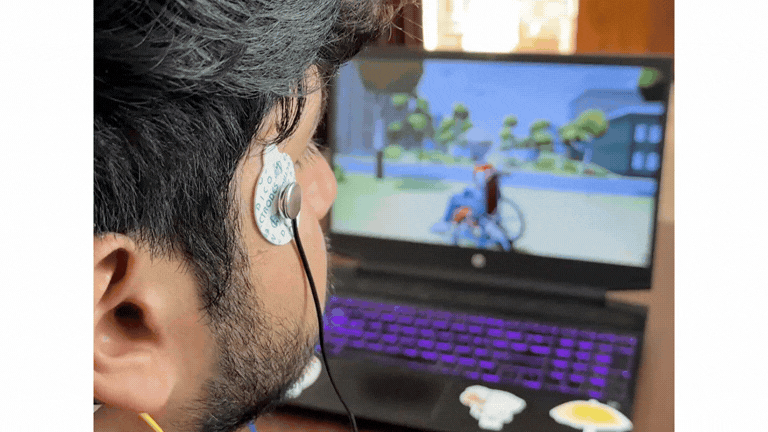 Control a Wheelchair With Your Eyes and Jaw