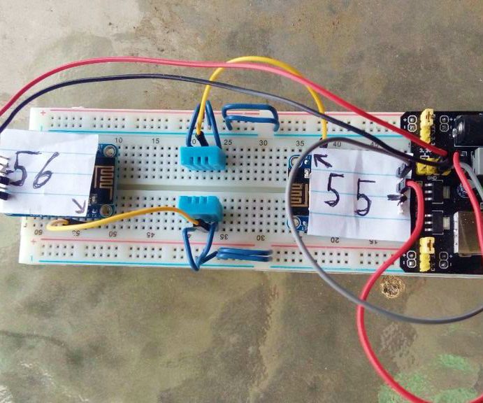 Huzzah ESP8266 Temp & Humidity Station