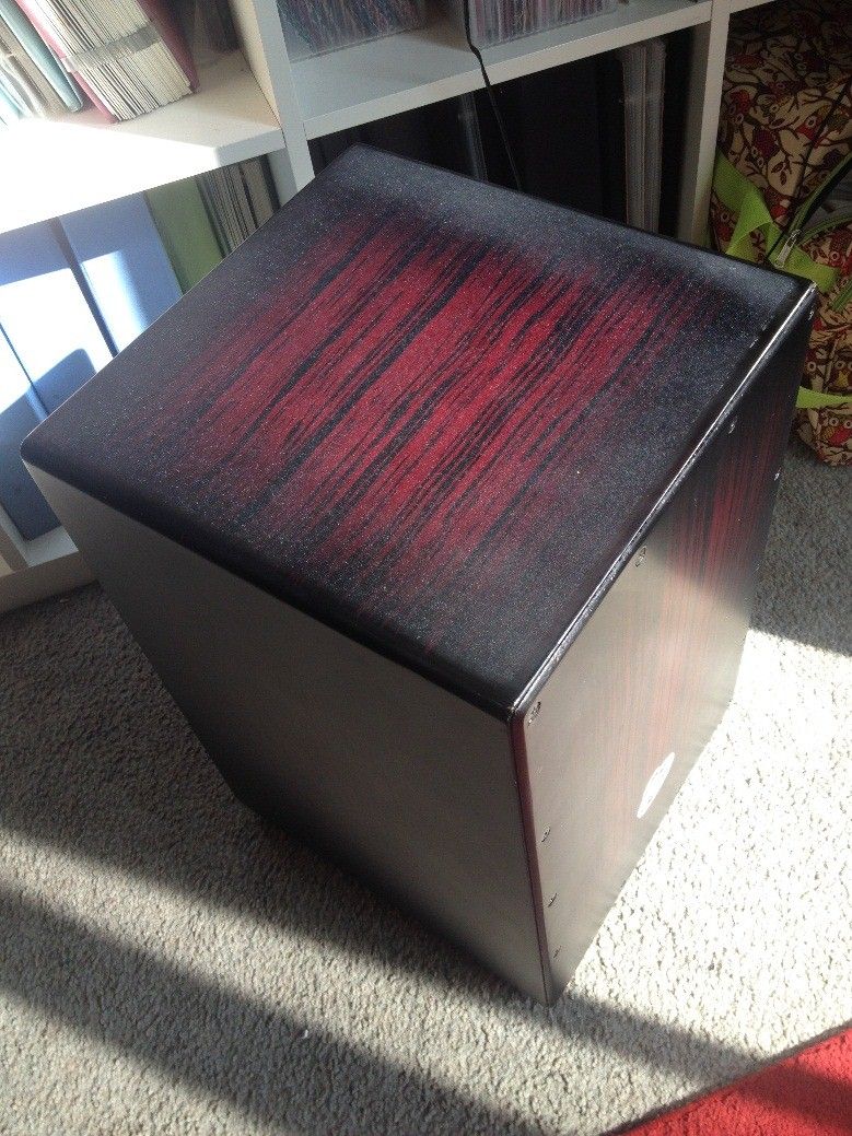 Adjusting a Cajon's Snare