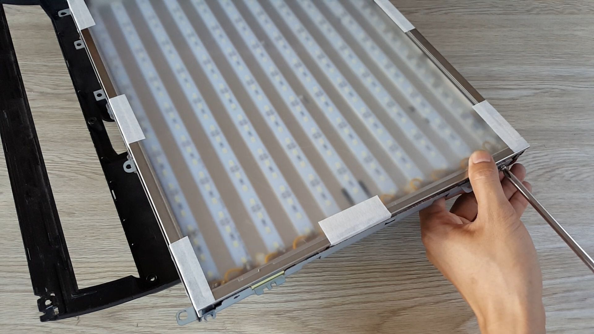 How to Make a Super Bright LED Light Panel Simple Version 8 Steps