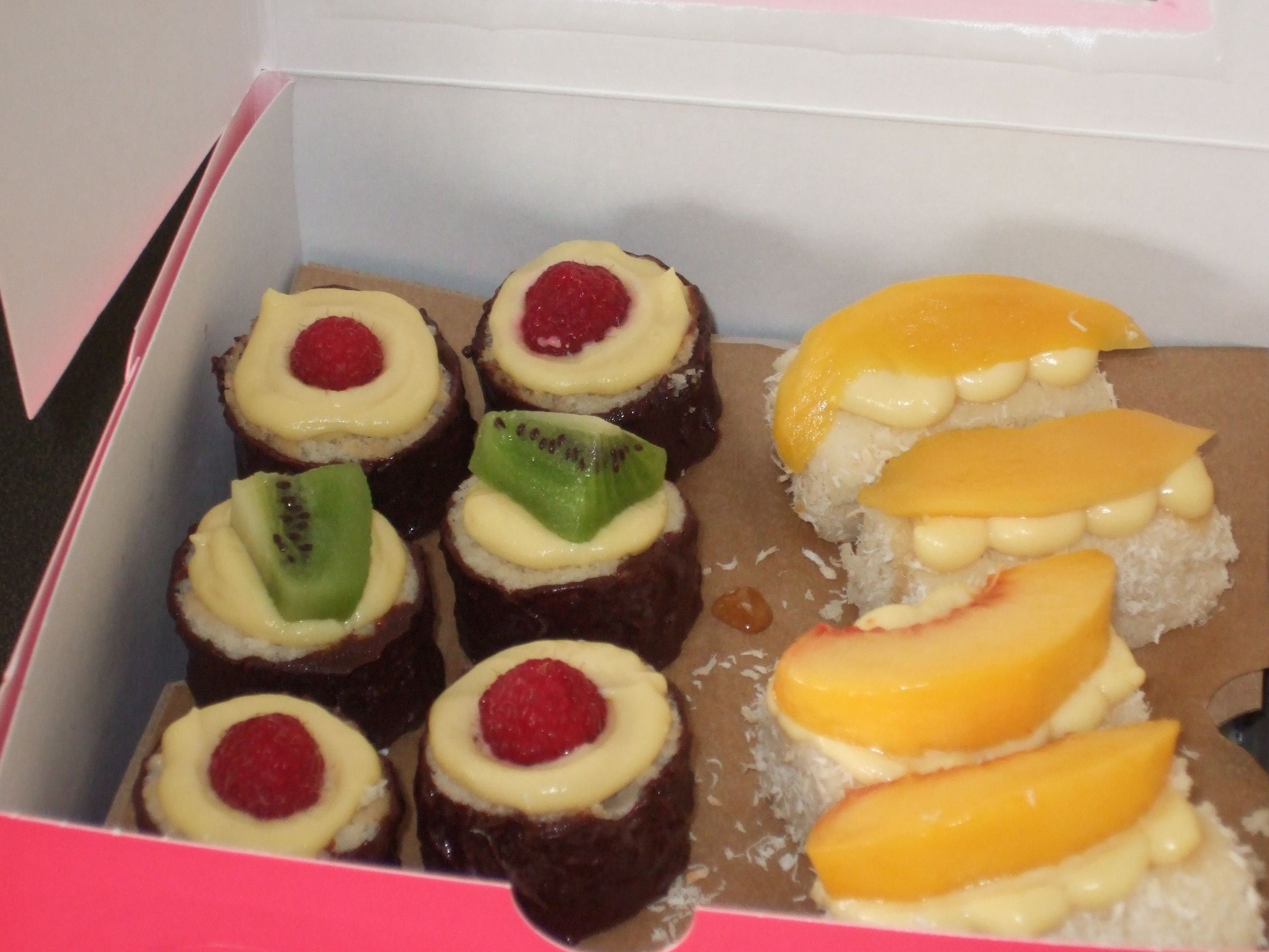 Cake Sushi