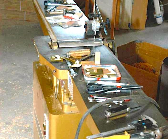 Changing the Cutterhead on Your Jointer